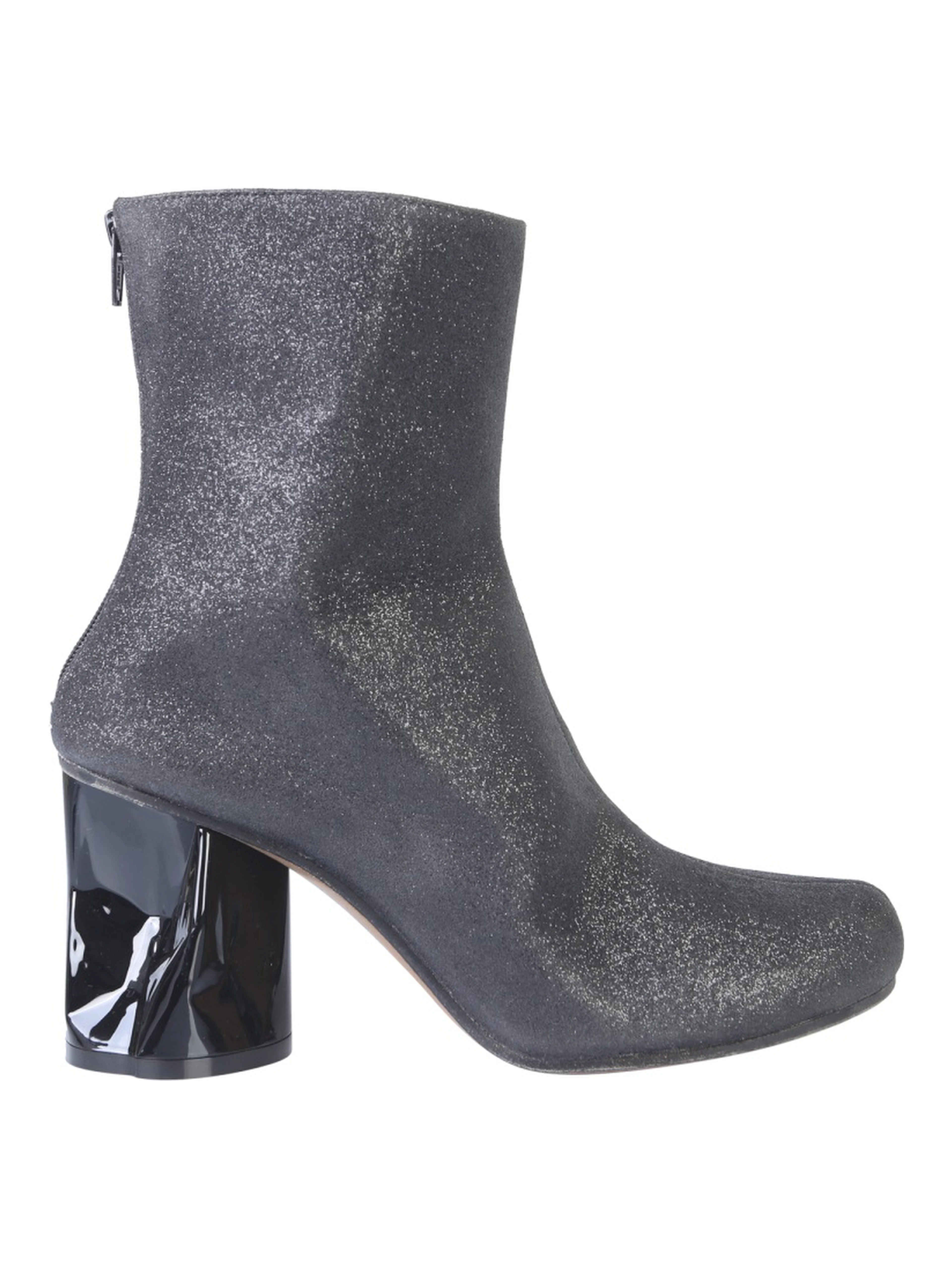 BOOT WITH CRUSHED HEEL