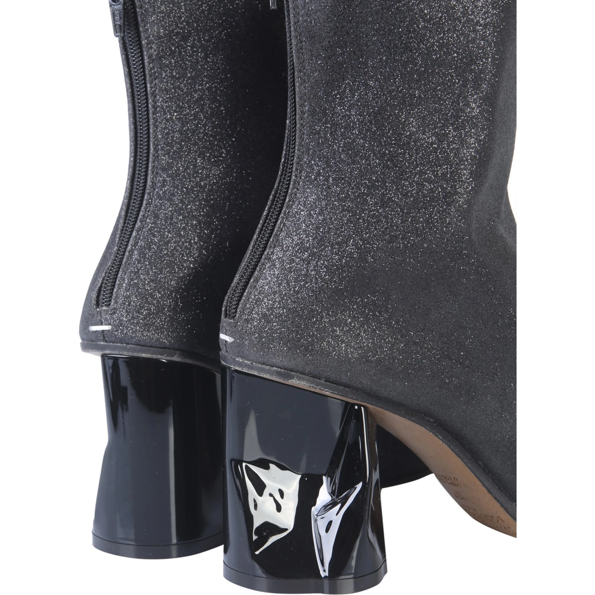 BOOT WITH CRUSHED HEEL
