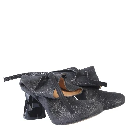 BOOT WITH CRUSHED HEEL