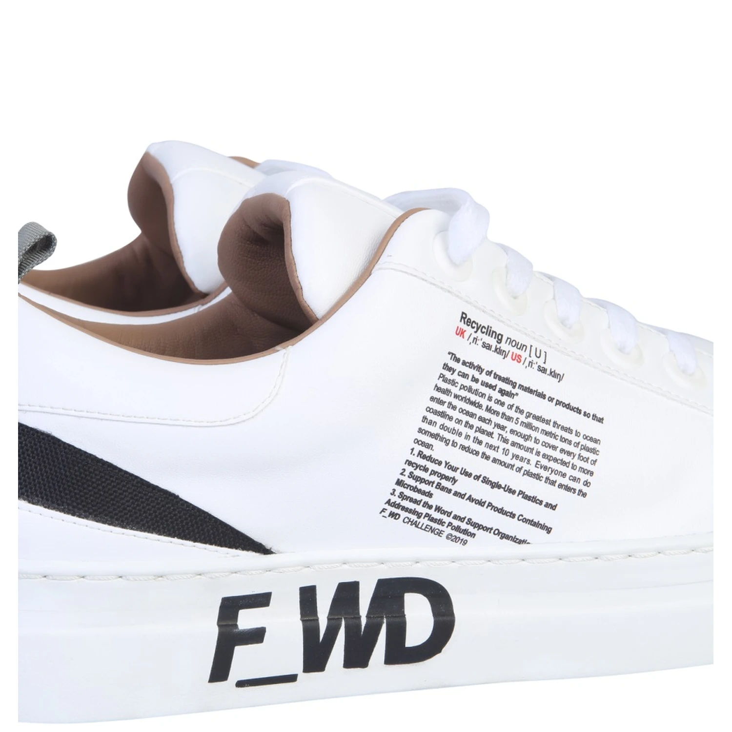ECOLEATHER SNEAKER