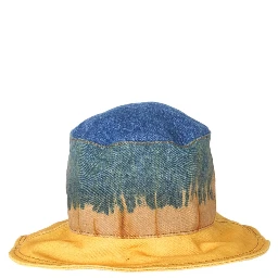 BUCKET HAT WITH TIE DYE PRINT