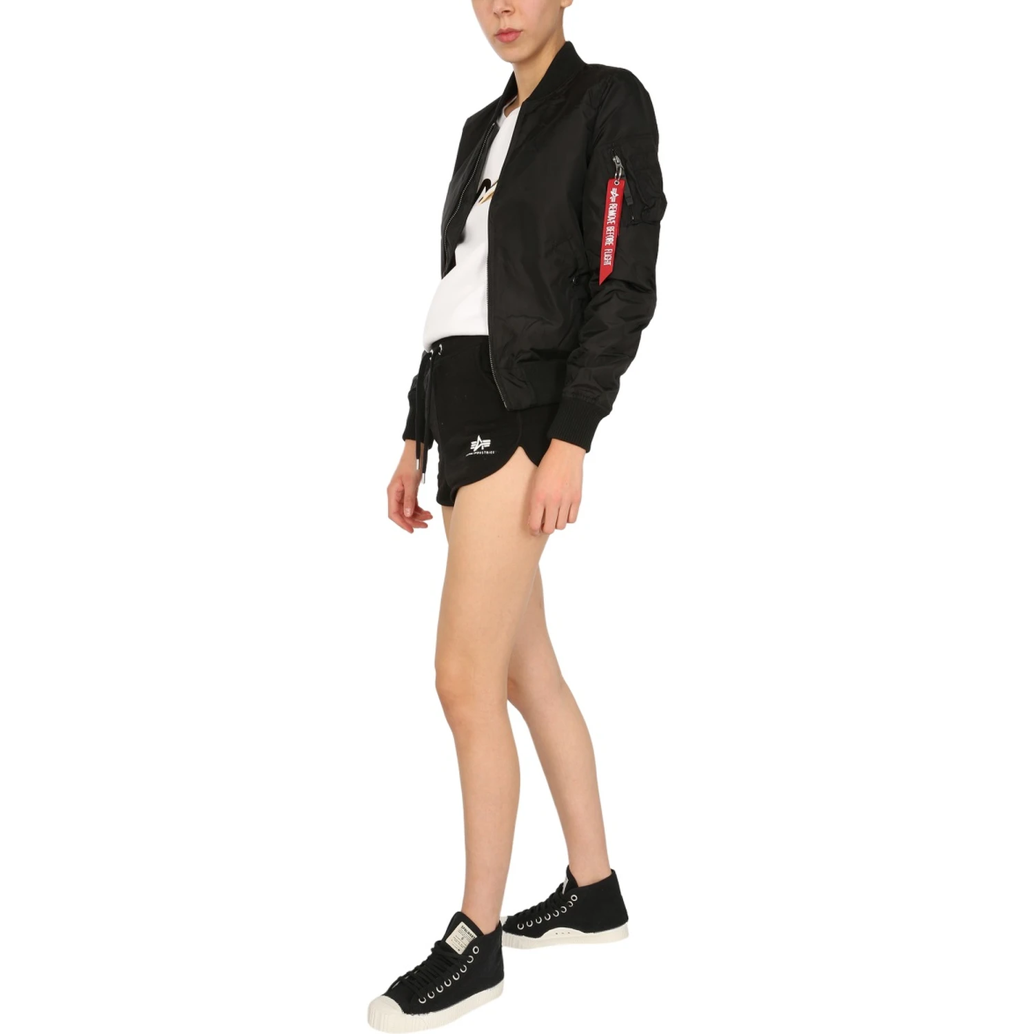 SHORTS WITH LOGO