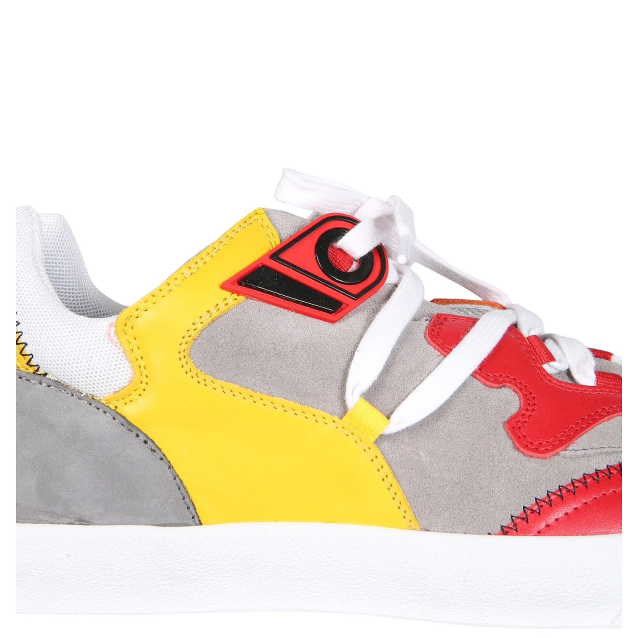GYMNIC SNEAKER
