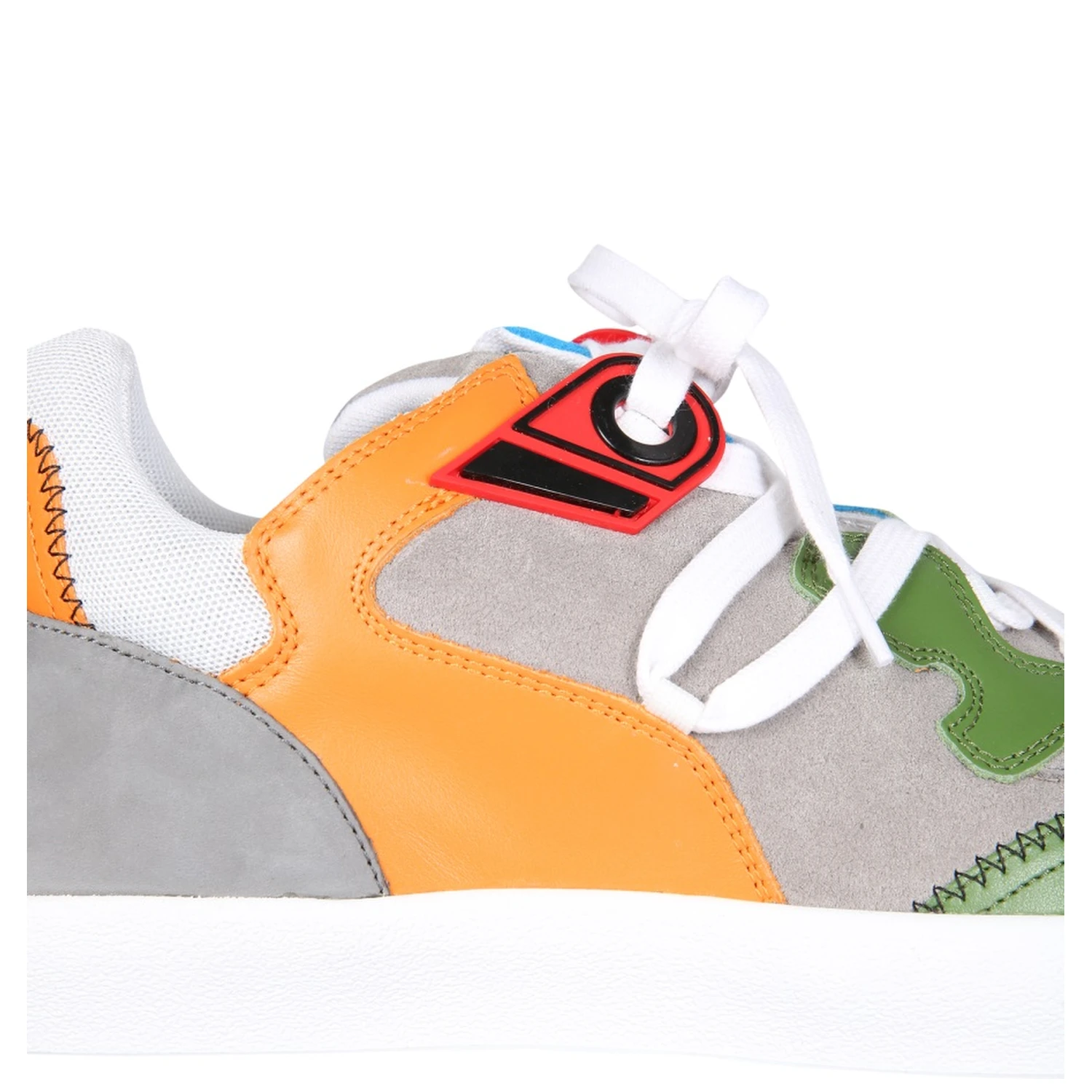 GYMNIC SNEAKERS