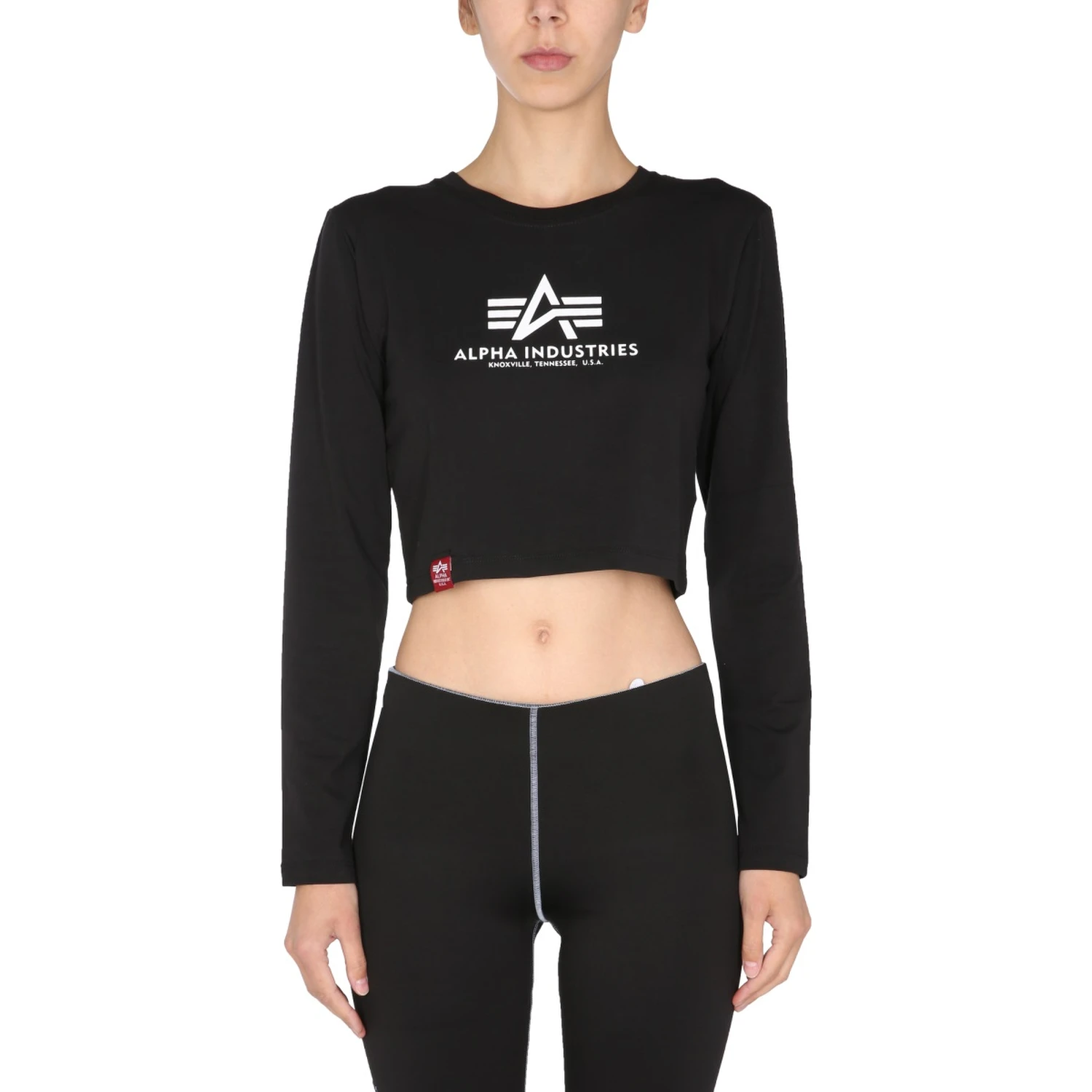 CROPPED FIT T-SHIRT