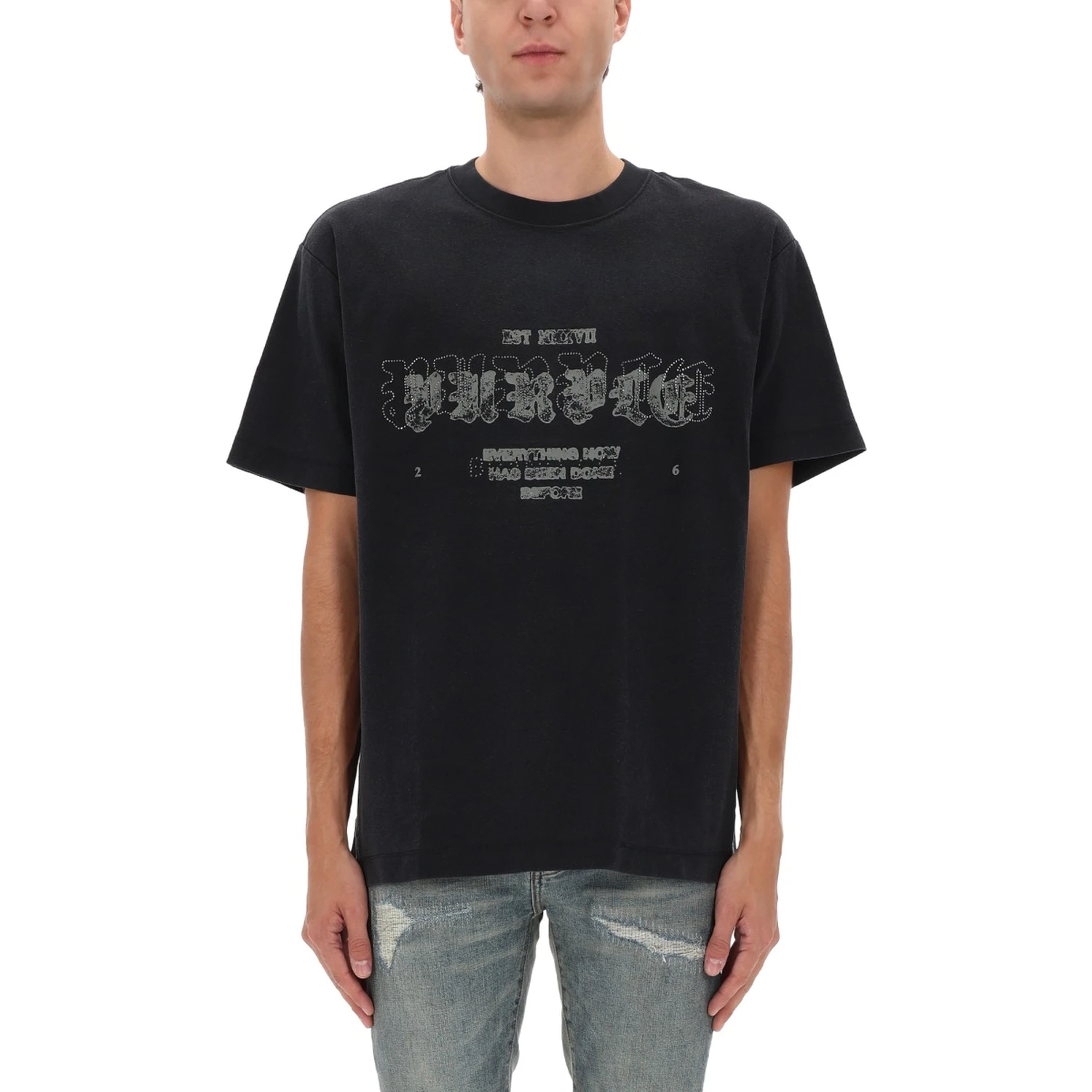 T-SHIRT WITH LOGO