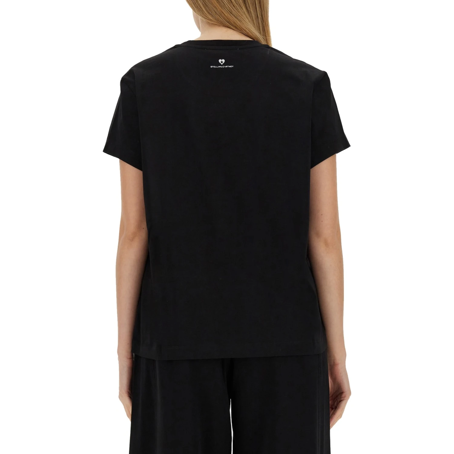 T-SHIRT WITH LOGO