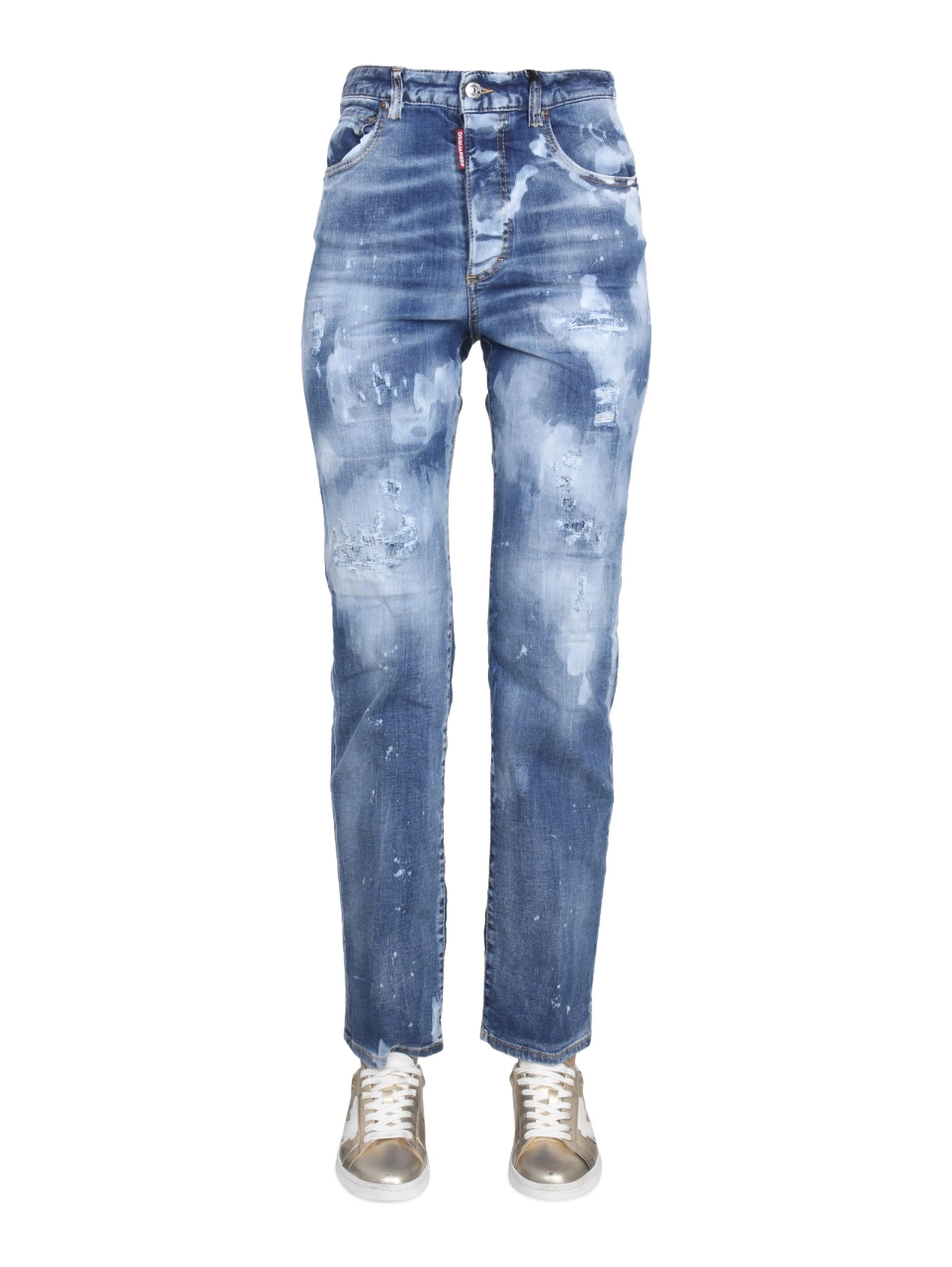 JEANS IN DENIM