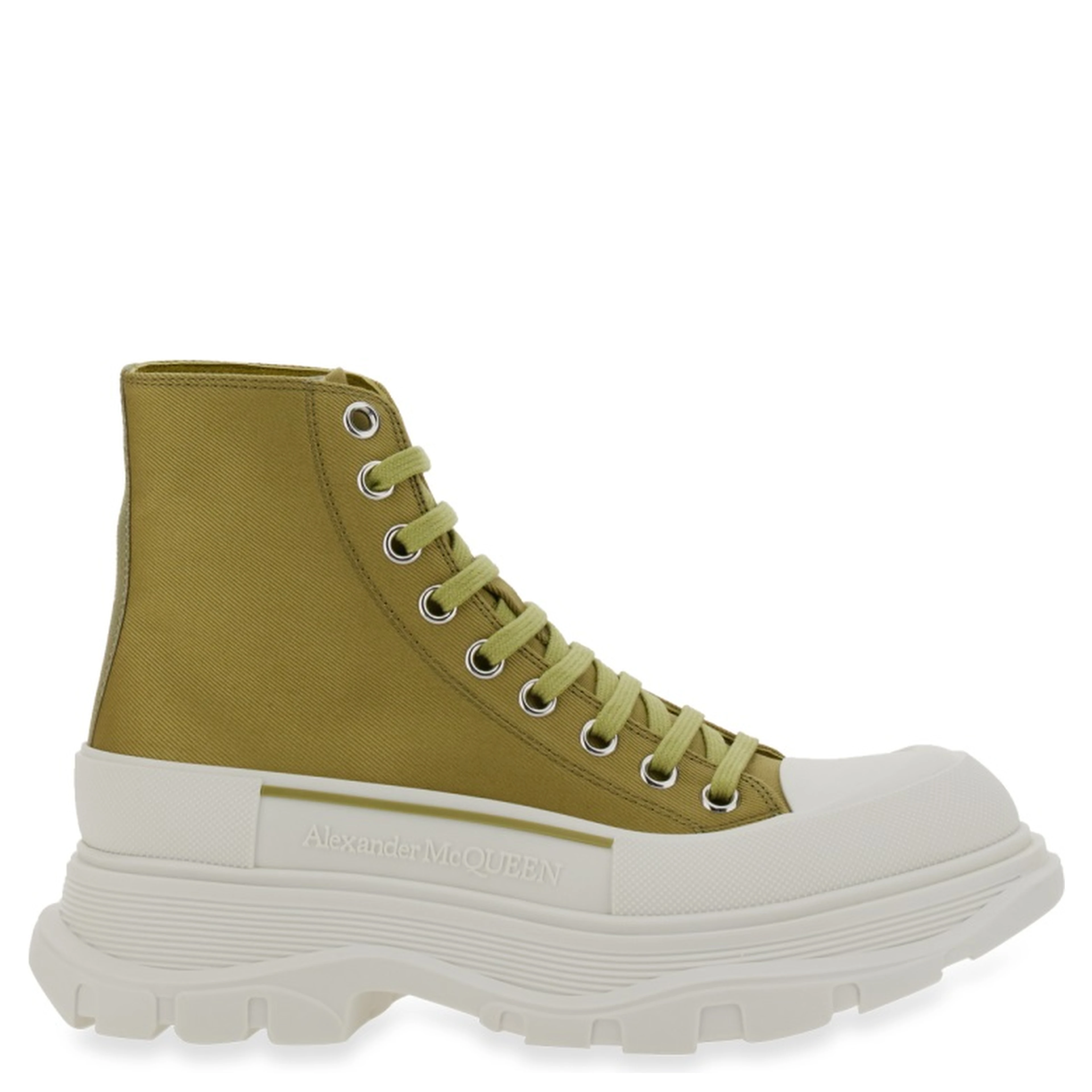 SNEAKER TREAD SLICK