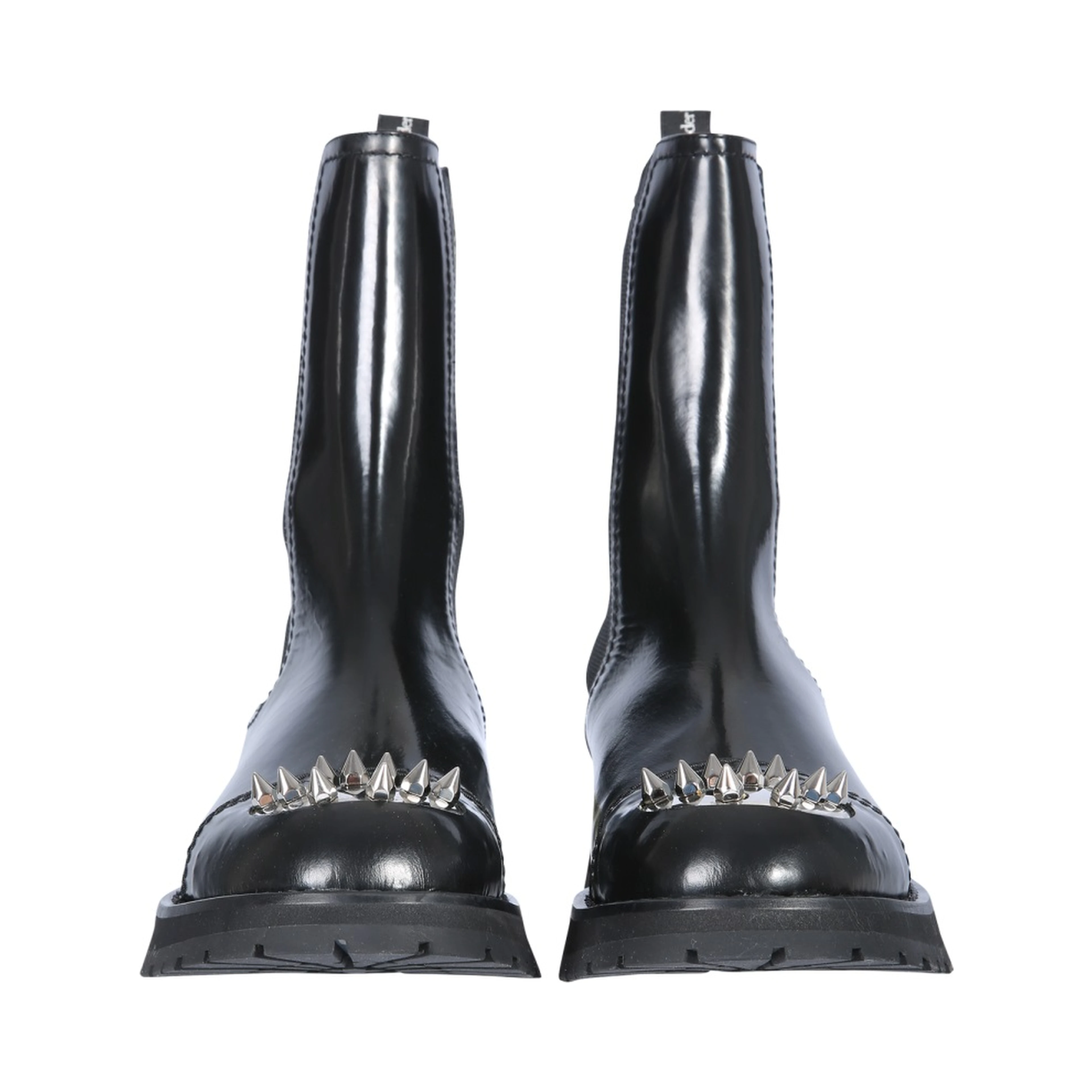 STUDDED BOOT