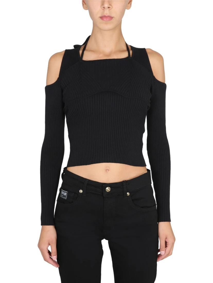 SHIRT WITH BARE SHOULDERS