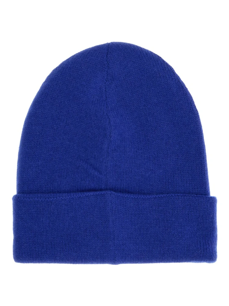 قبعة بشعار alternative