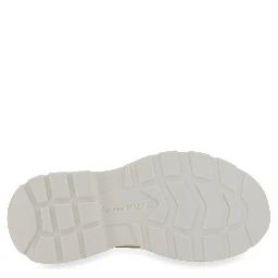 SNEAKER TREAD SLICK