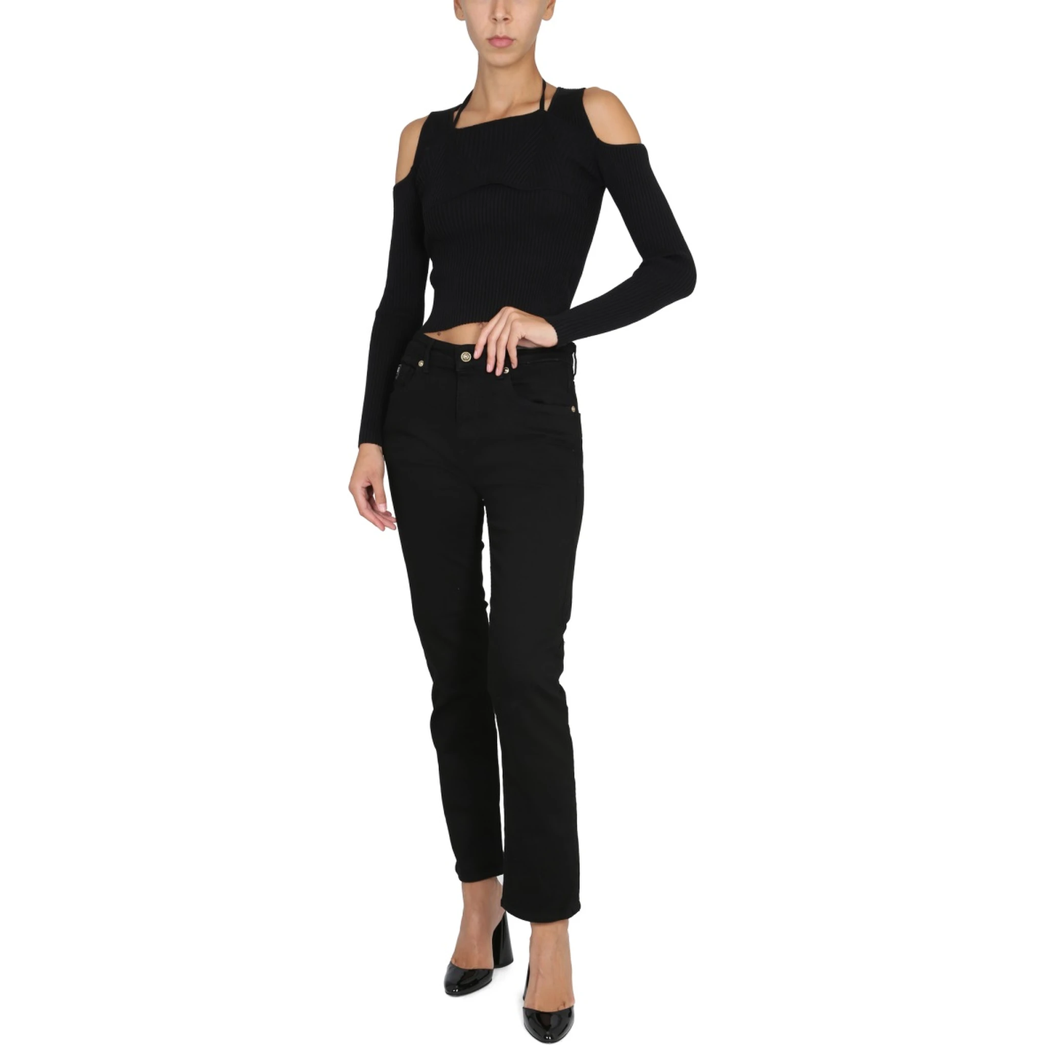SHIRT WITH BARE SHOULDERS
