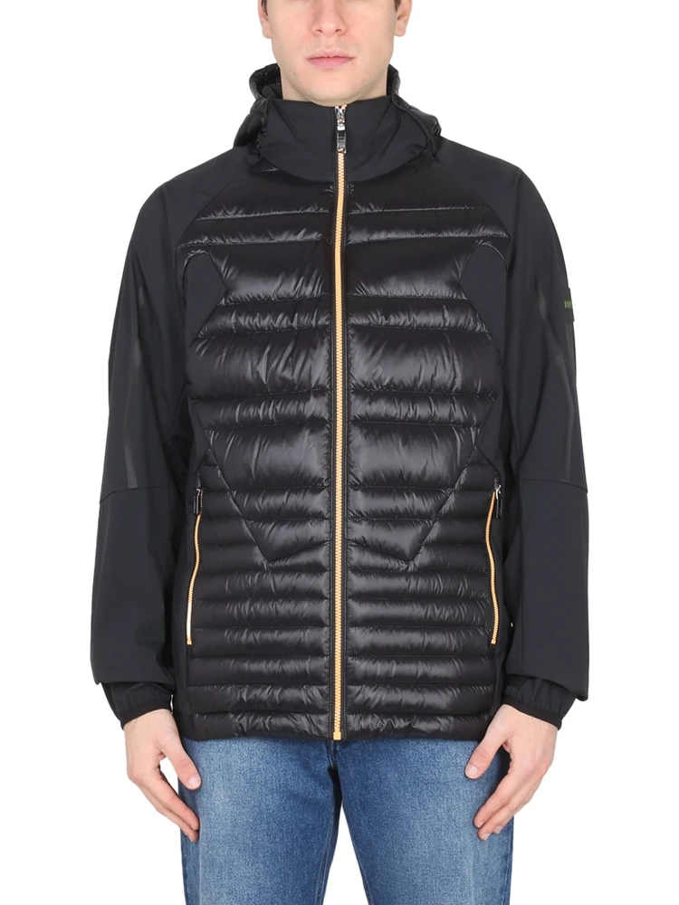 HOODED JACKET