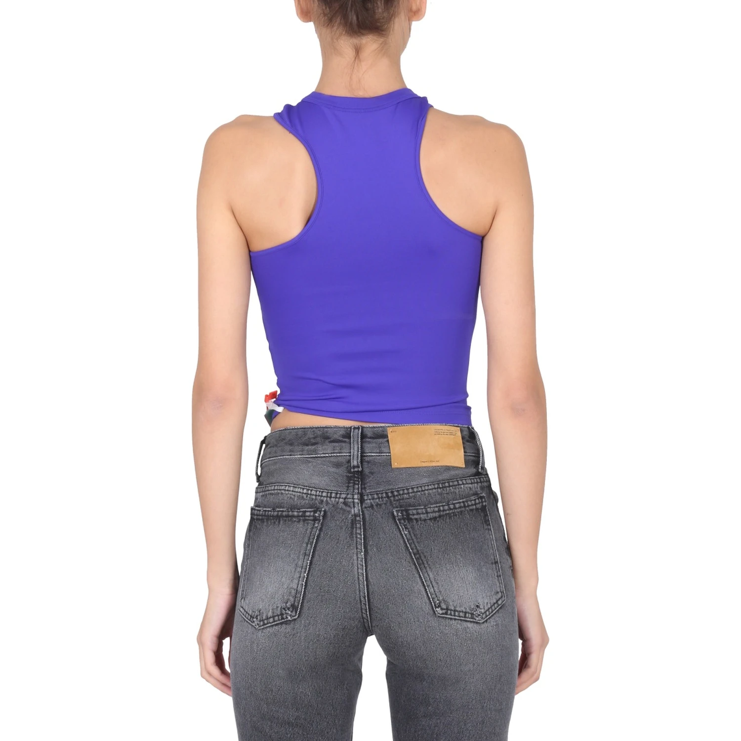TOP WITH EMBOSSED LOGO