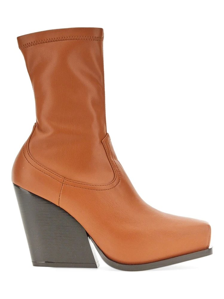 COWBOY BOOTS
