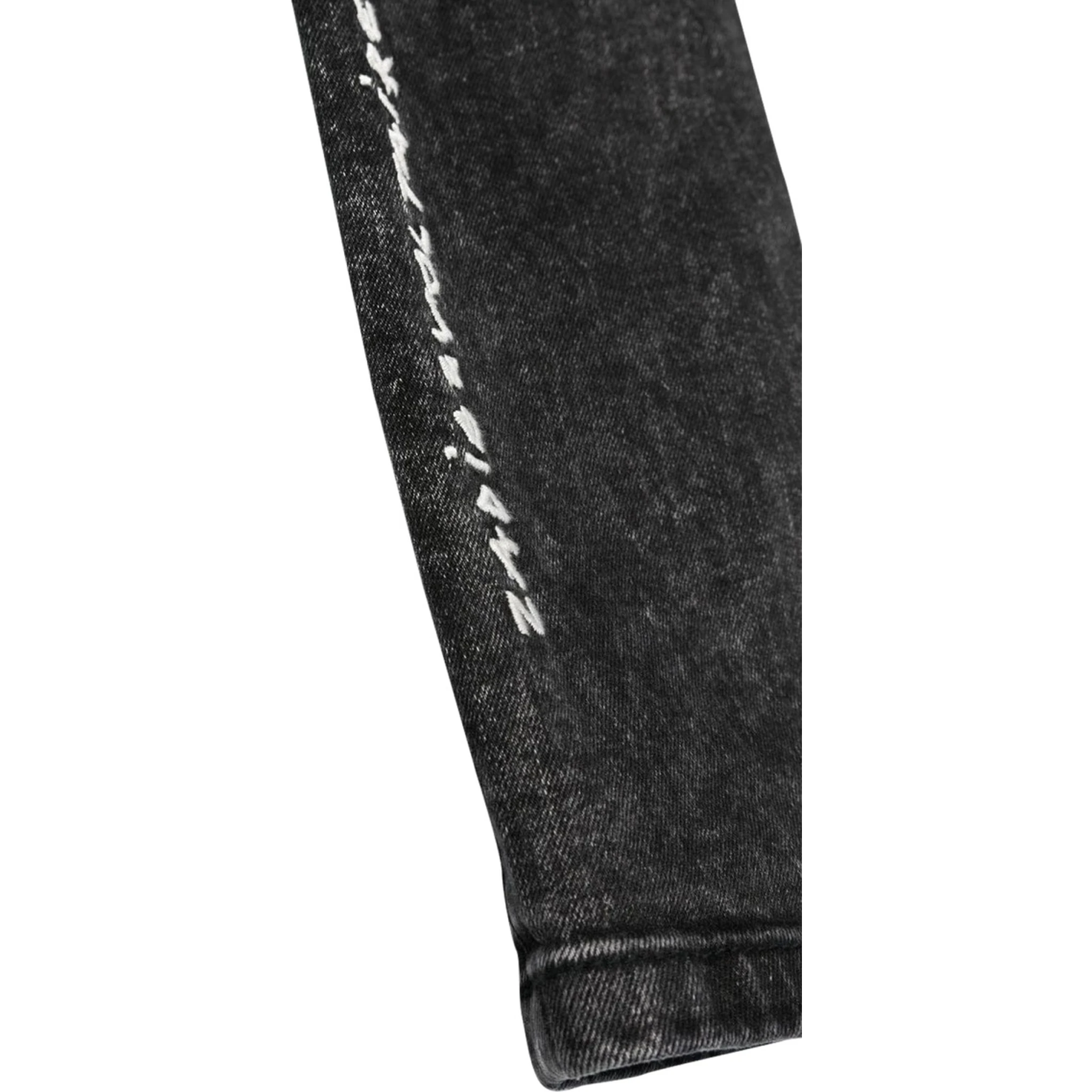 ظهر من الدنيم المغسول