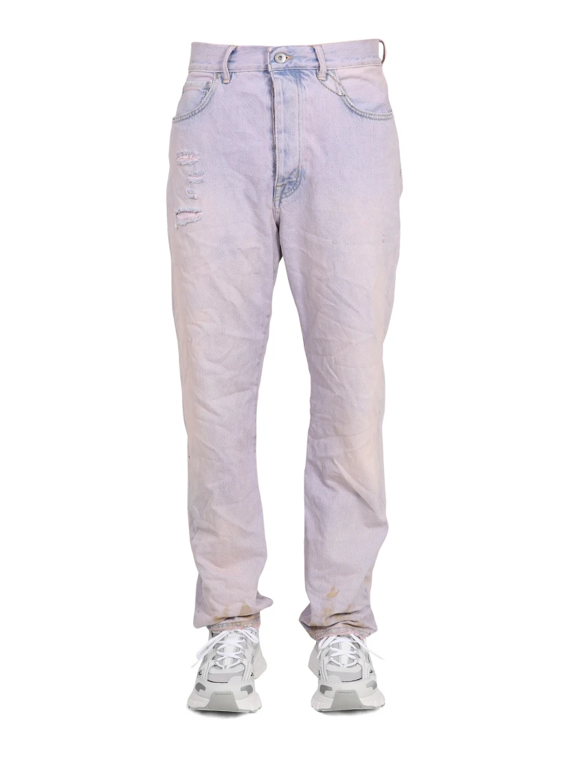 JEANS IN DENIM