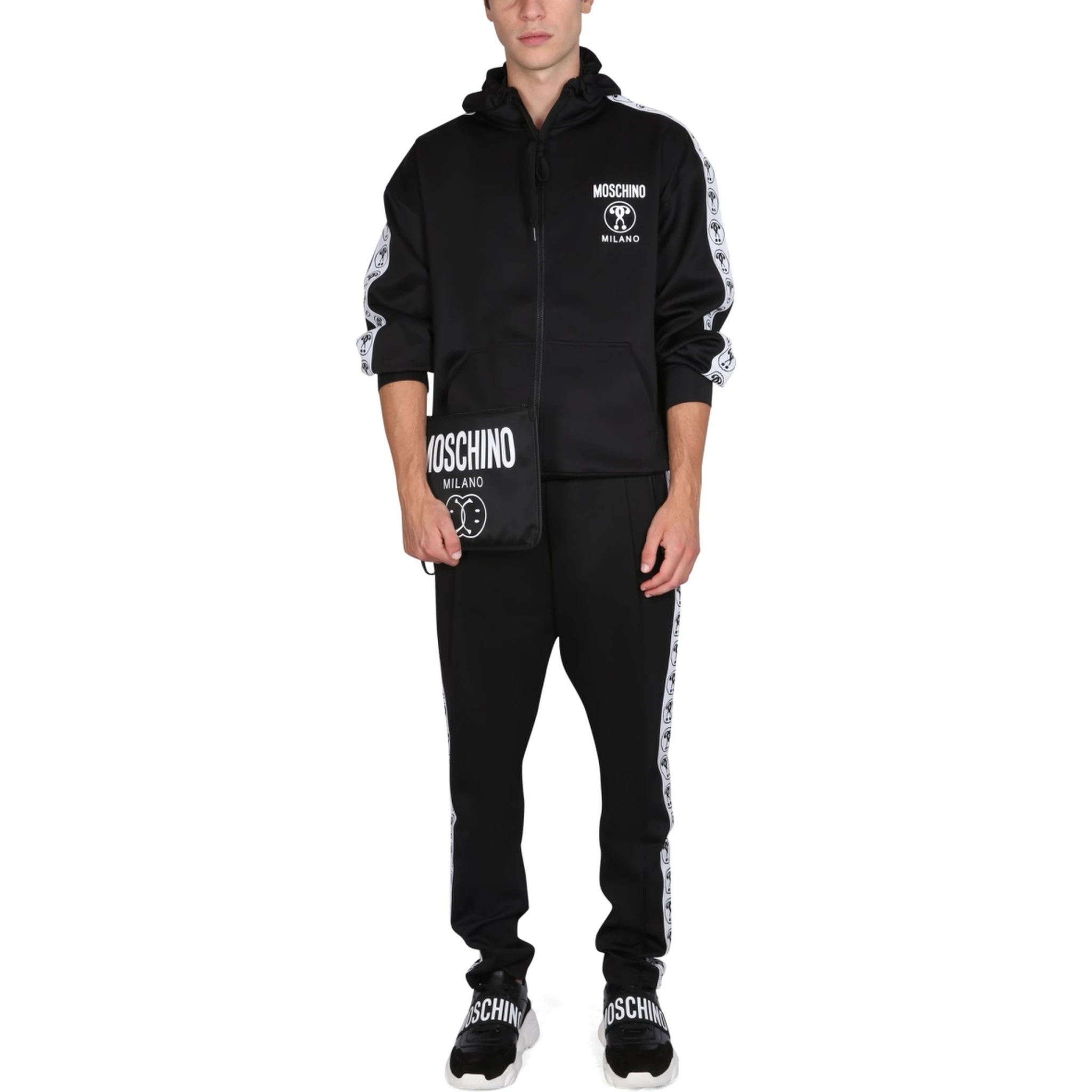 SWEATSHIRT WITH LOGO