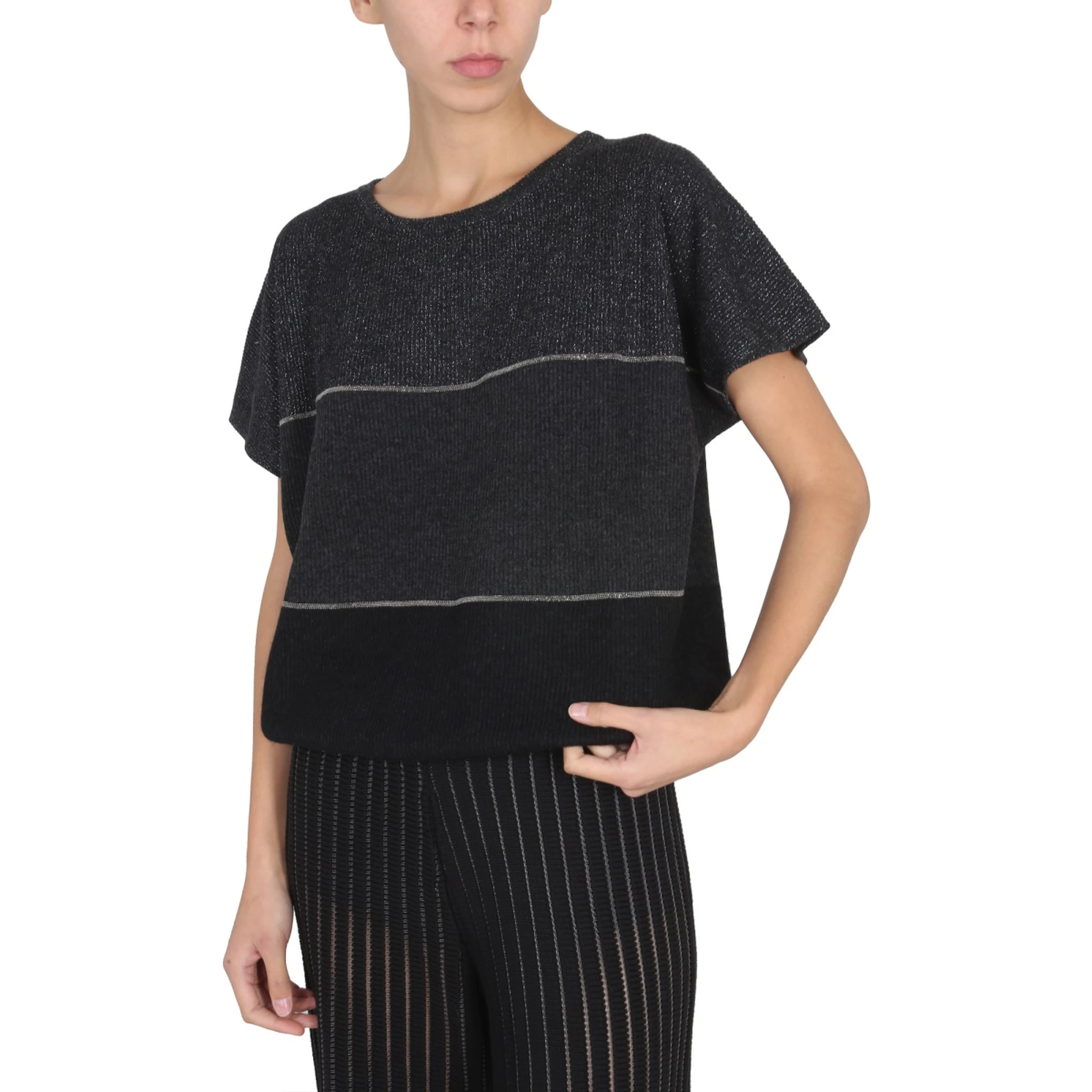 MESH WITH SHINY DETAIL