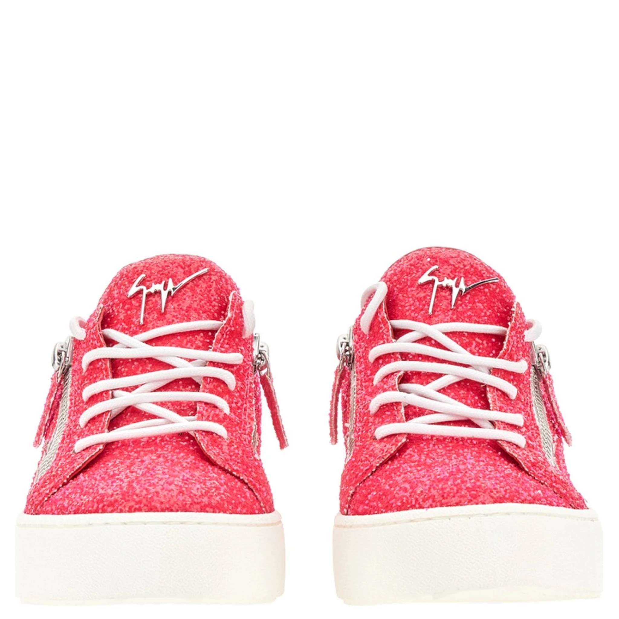 SNEAKER GAIL