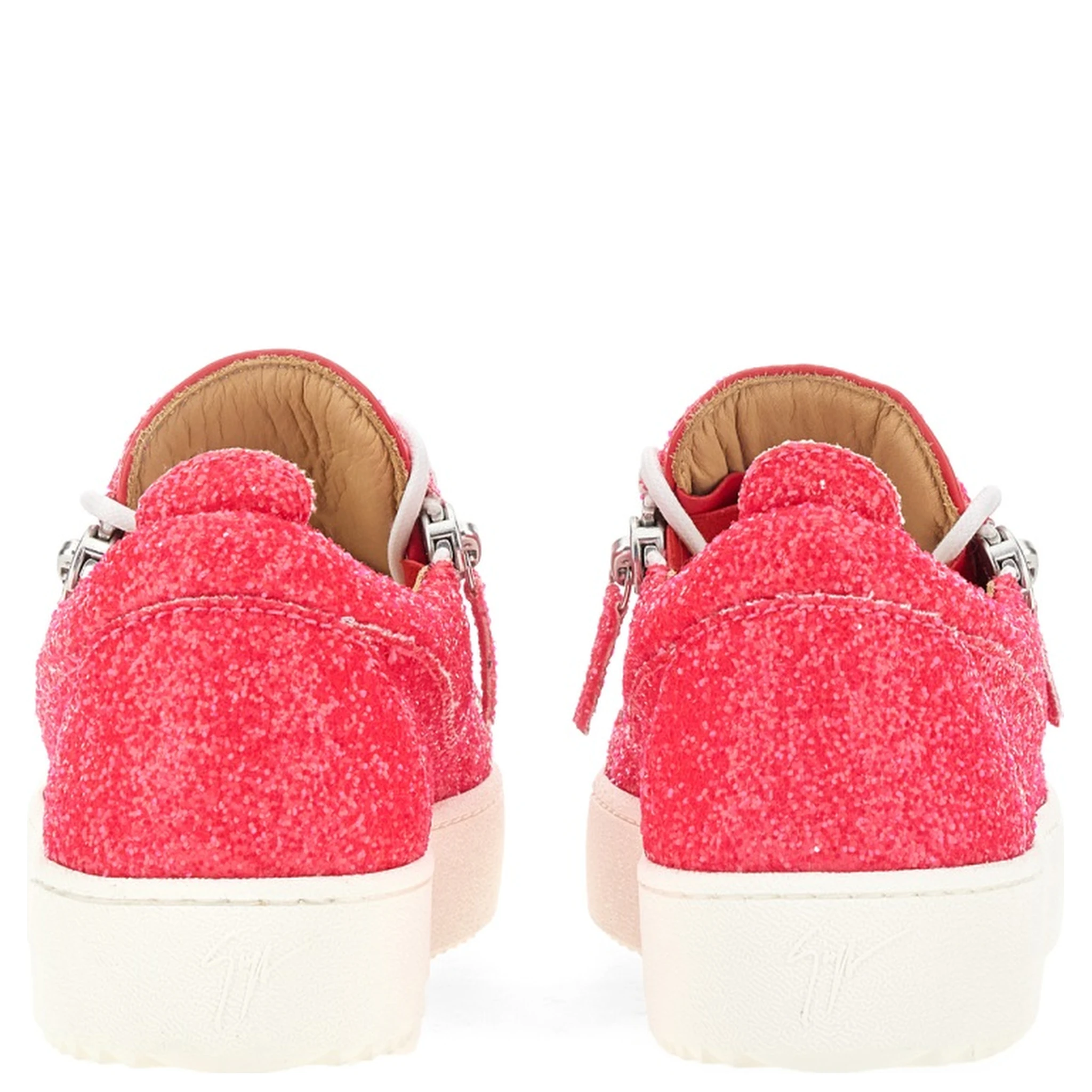 SNEAKER GAIL