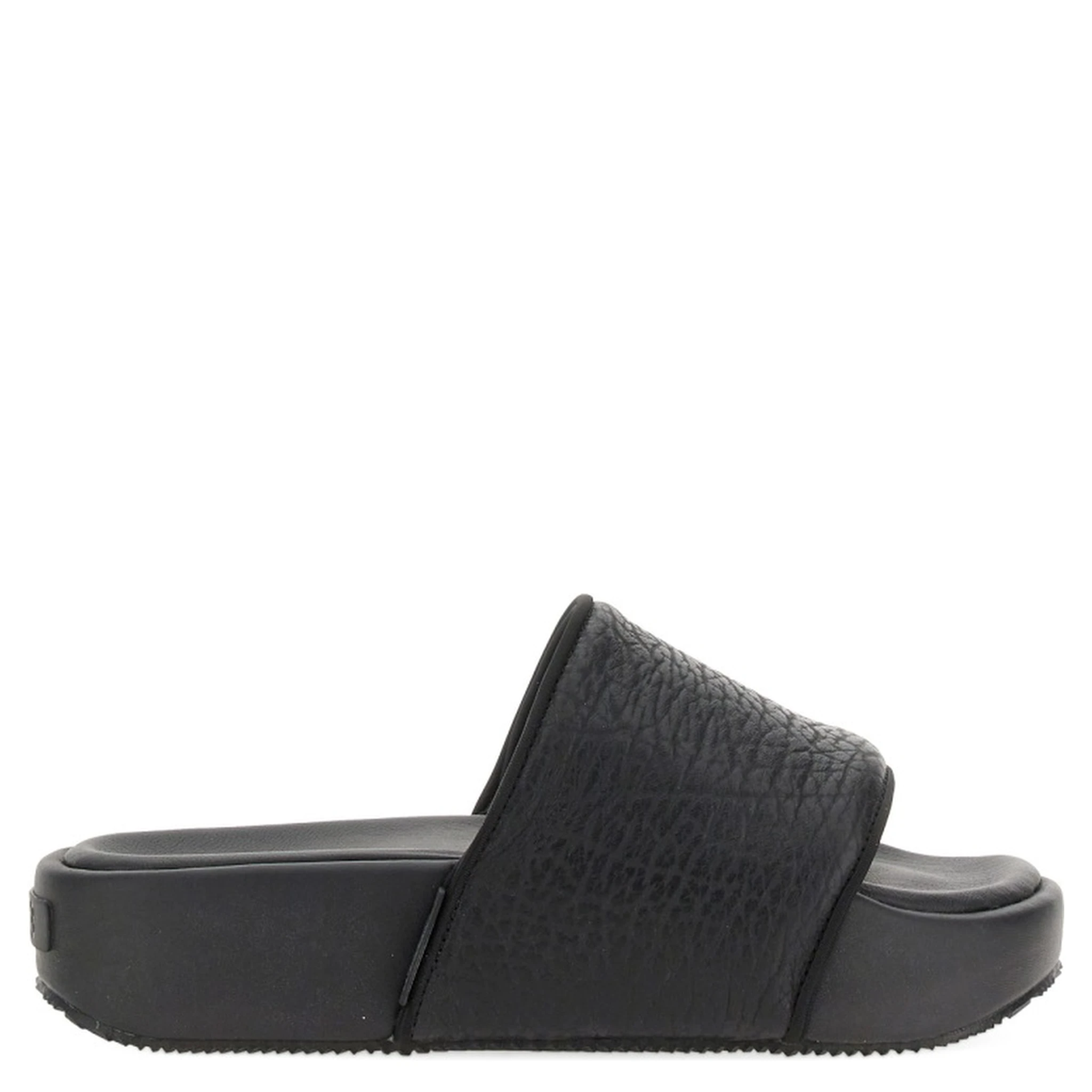SLIDE SANDAL