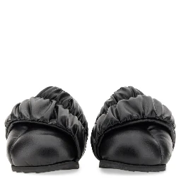 SANDAL TENT