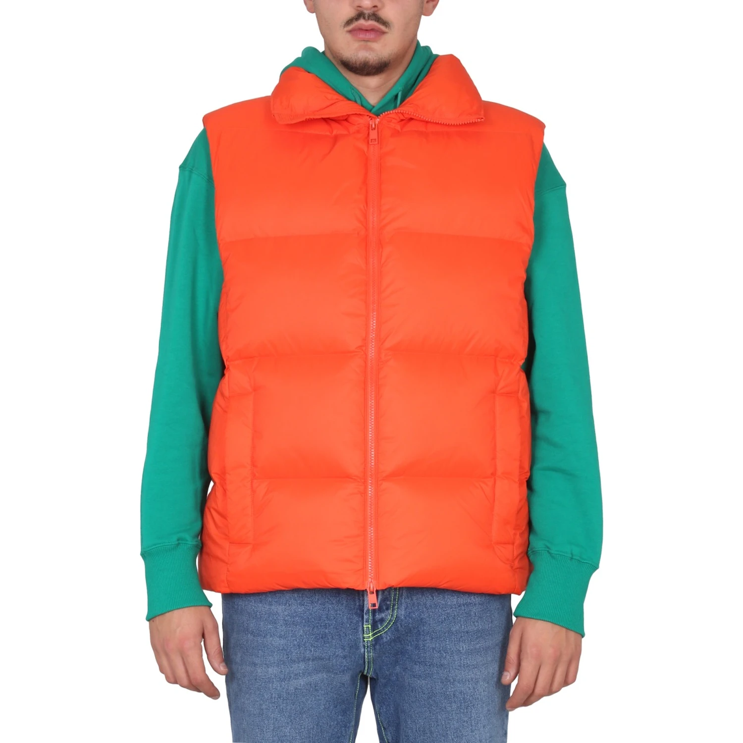 VESTS WITH LOGO
