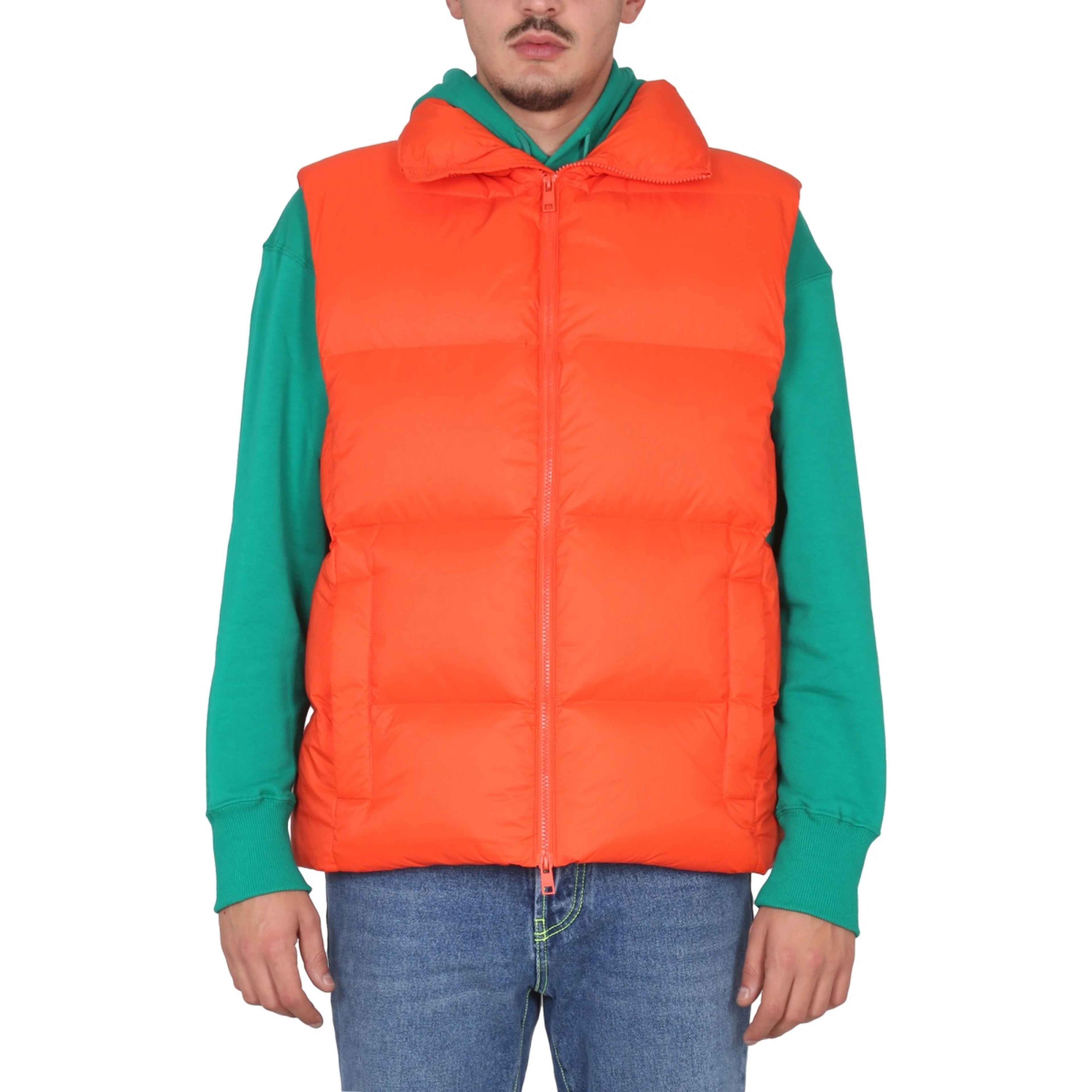 VESTS WITH LOGO