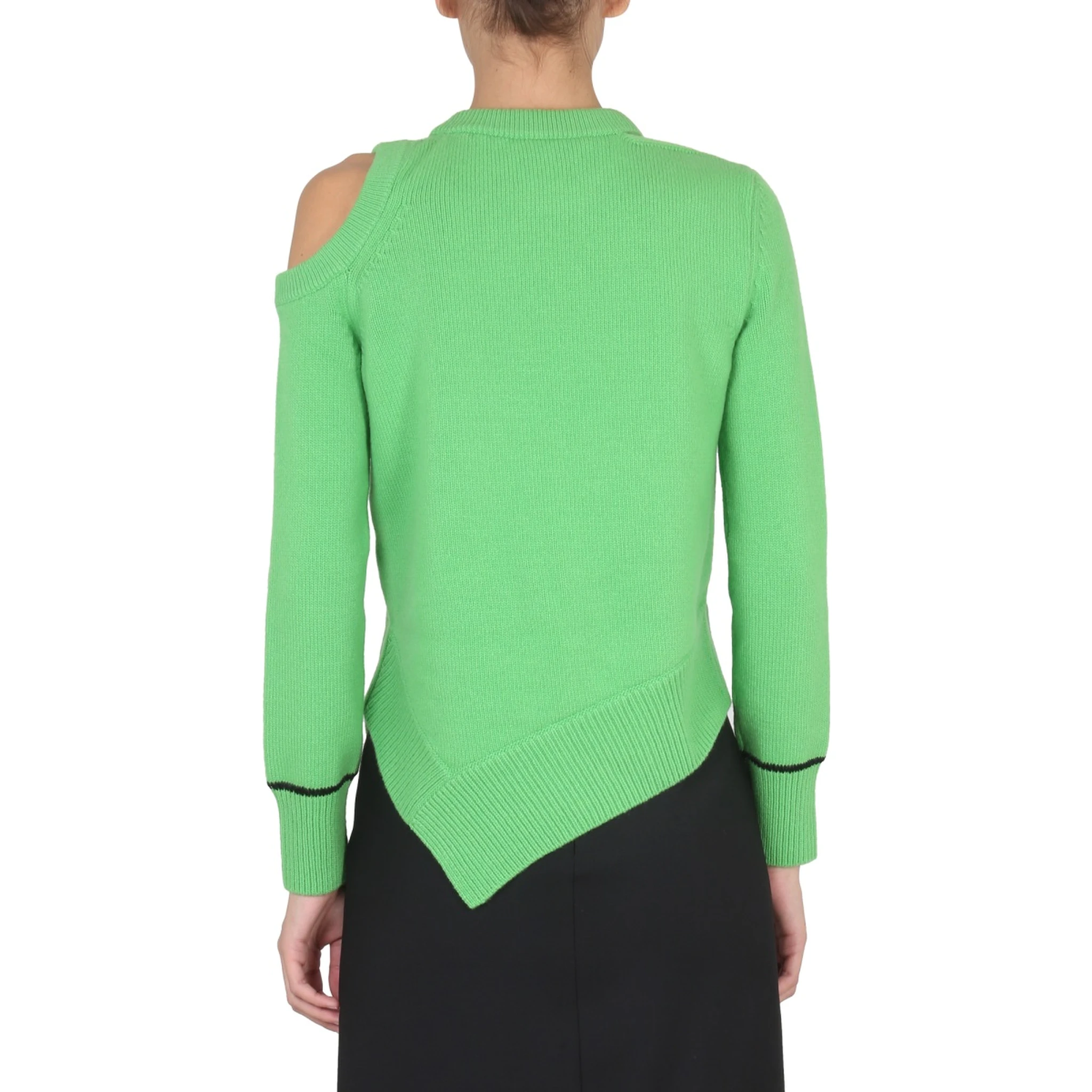 SWEATER WITH BARE SHOULDERS