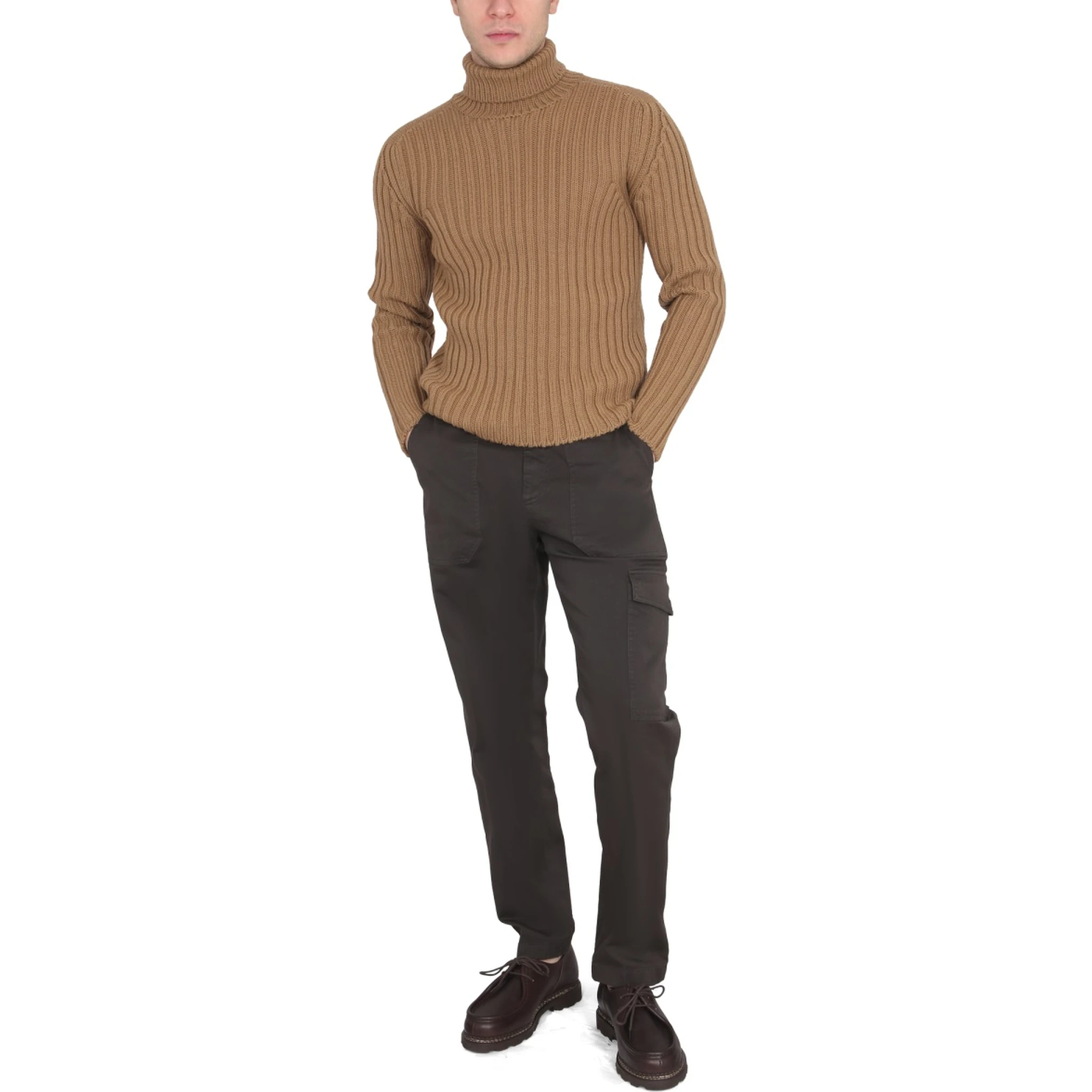 TURTLENECK SWEATER