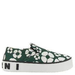 sneaker slip on