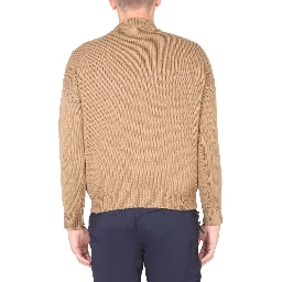 قميص بياقة عالية