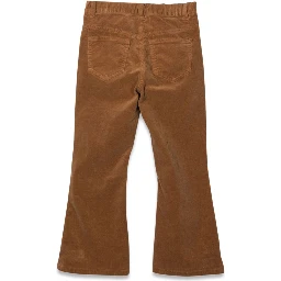 بنطال واسع من الأسفل