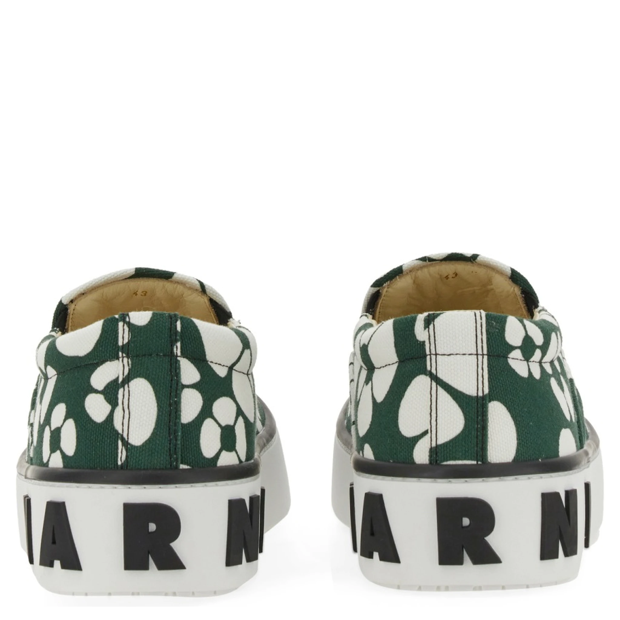 sneaker slip on