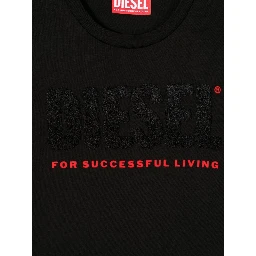 T-SHIRT WRITTEN LOGO