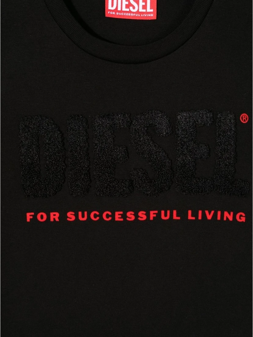 T-SHIRT WRITTEN LOGO