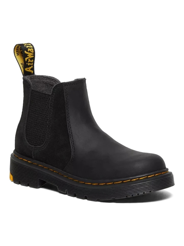 CHELSEA BOOTS. alternative