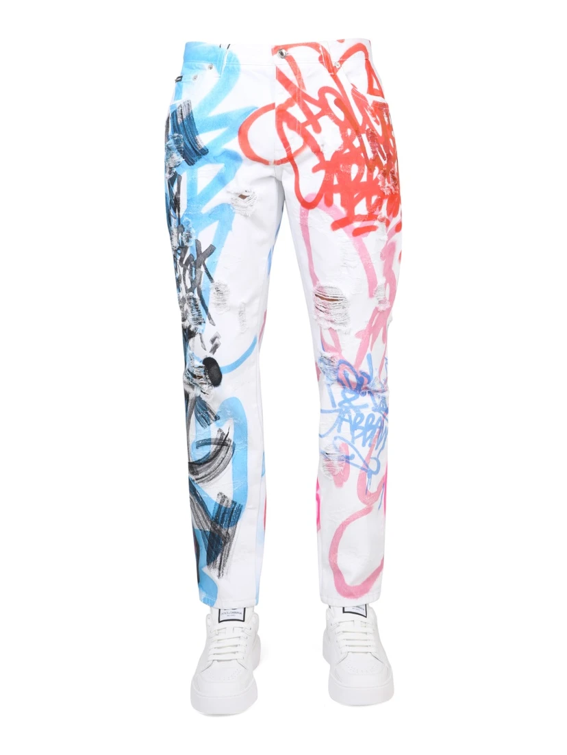 LOOSE FIT JEANS