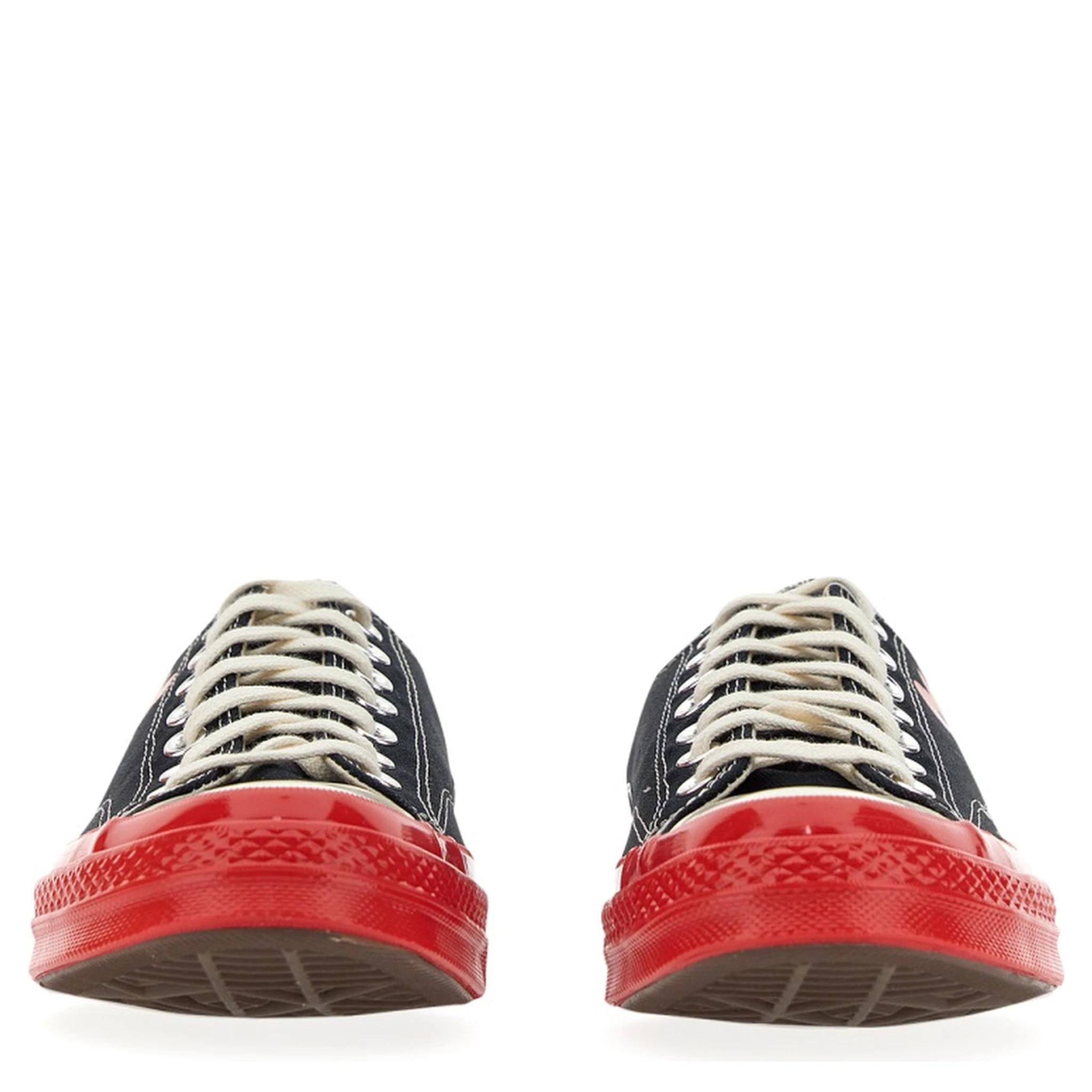 HEART PRINT SNEAKER