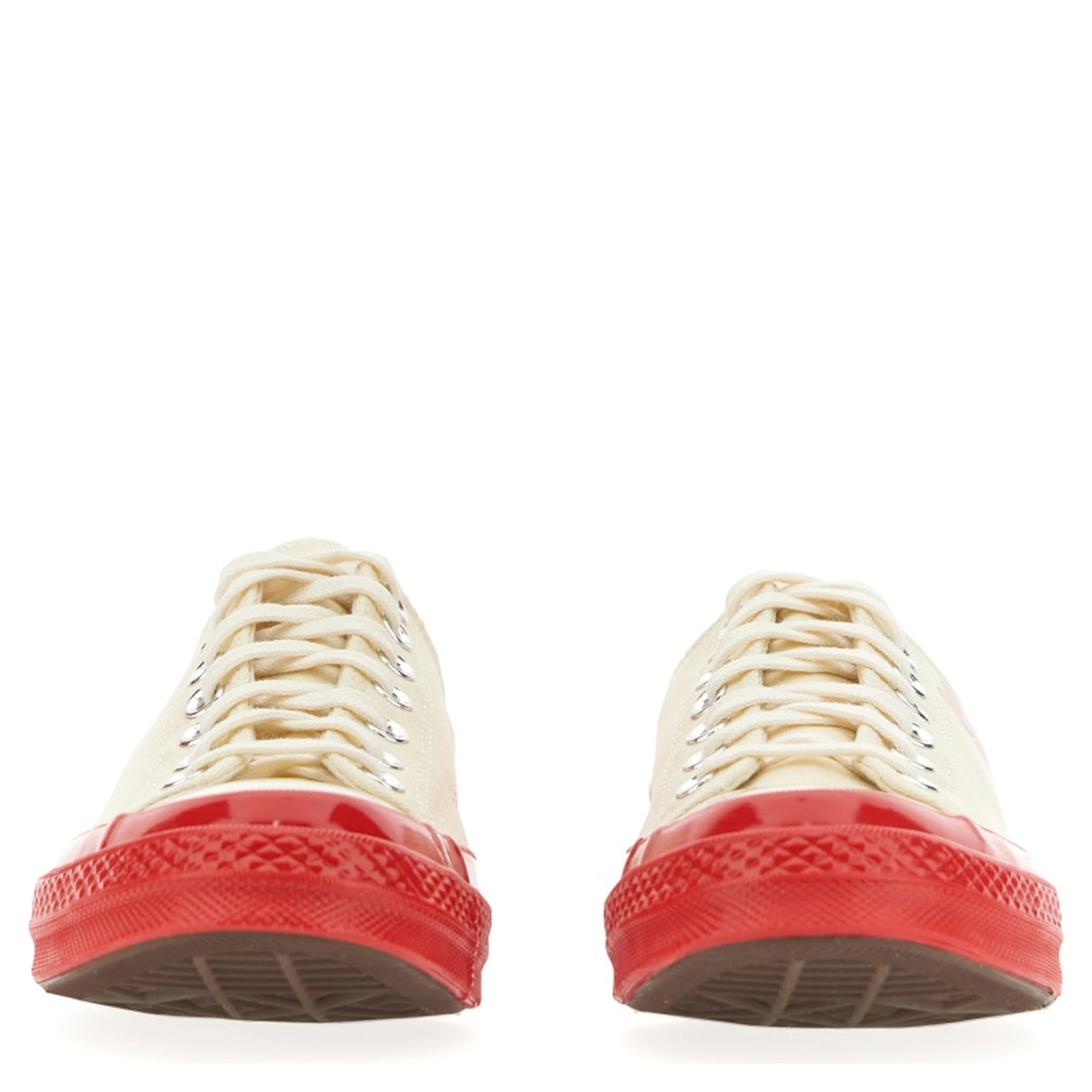 HEART PRINT SNEAKER