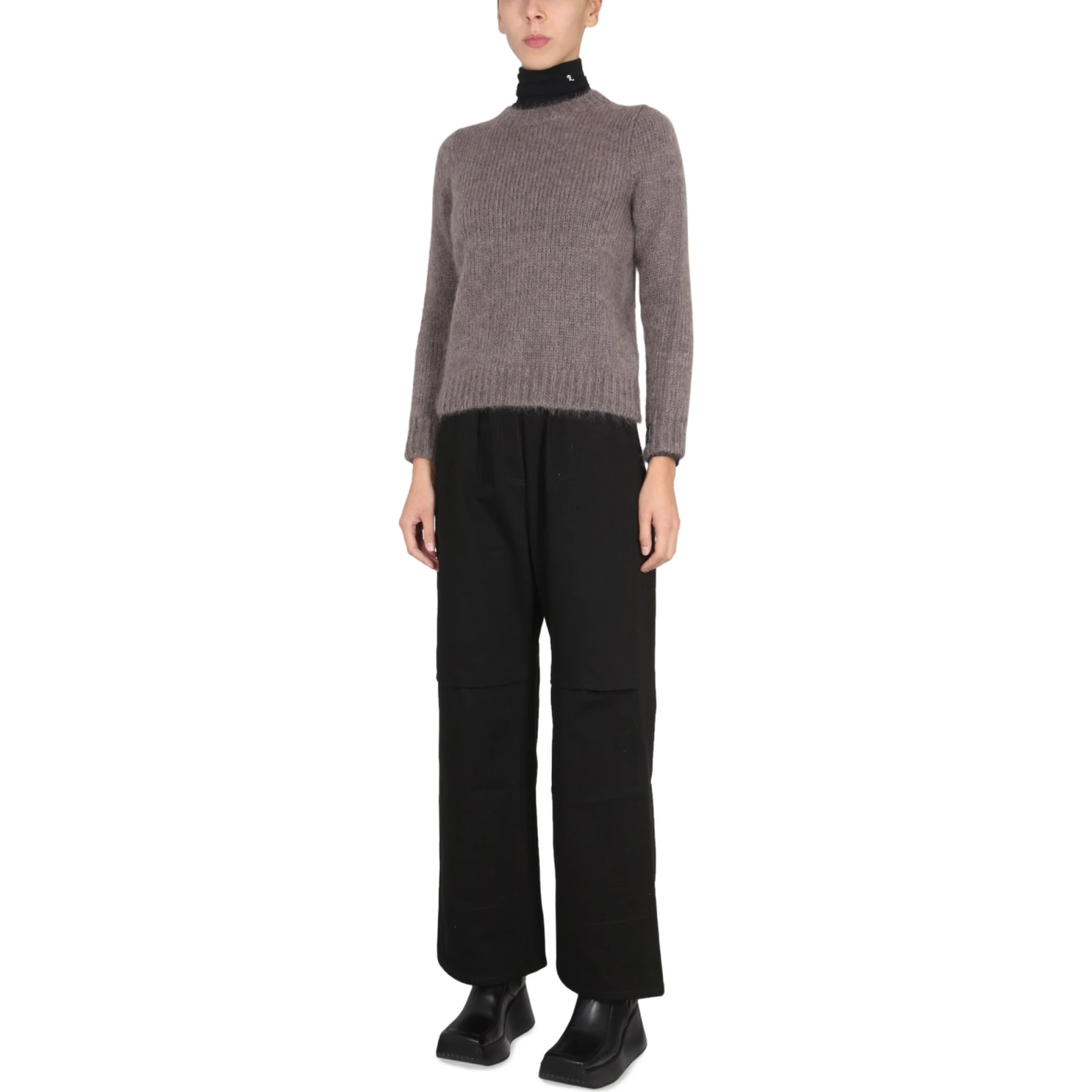 MOHAIR CREWNECK SWEATER