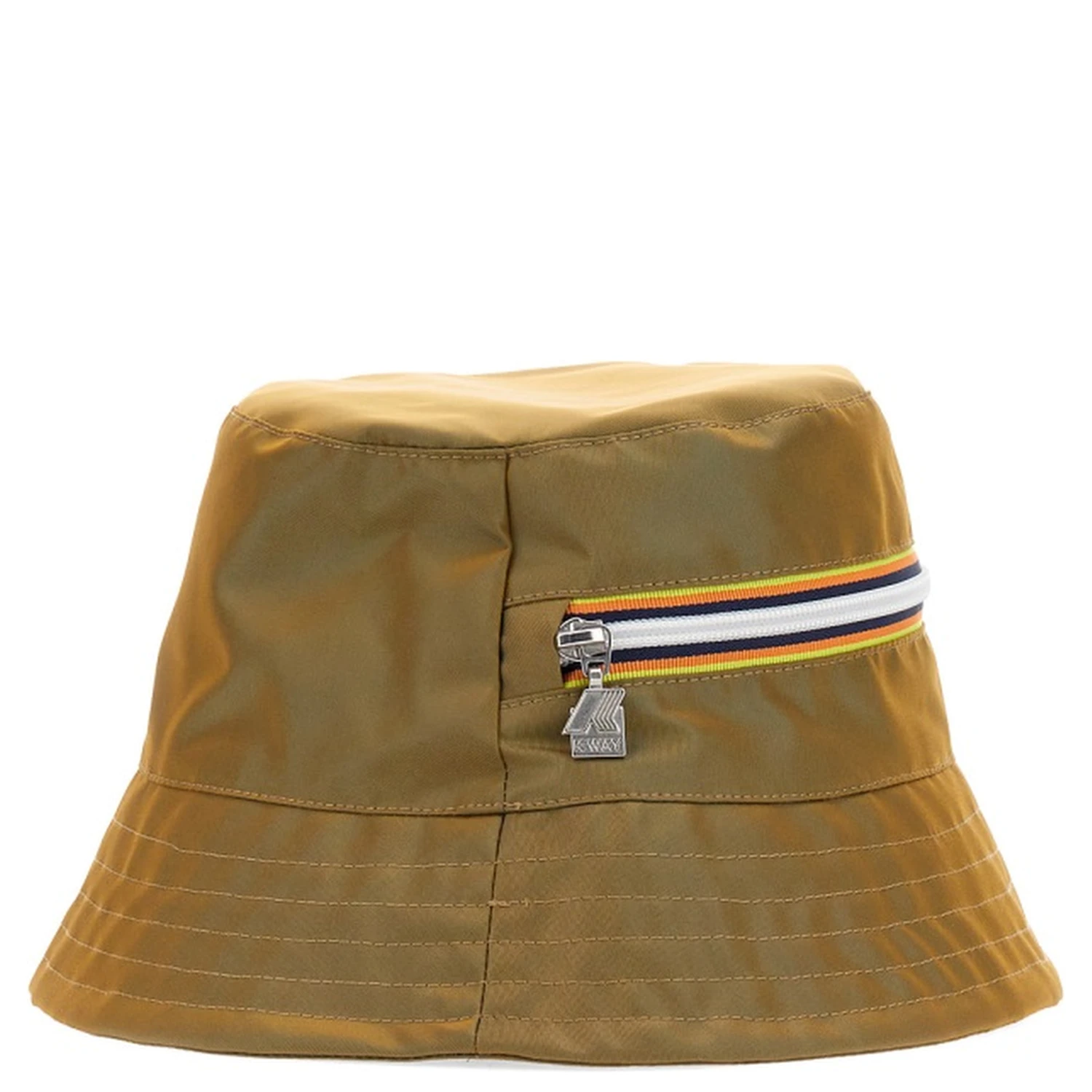 BUCKET HAT WITH ZIPPER LOGO
