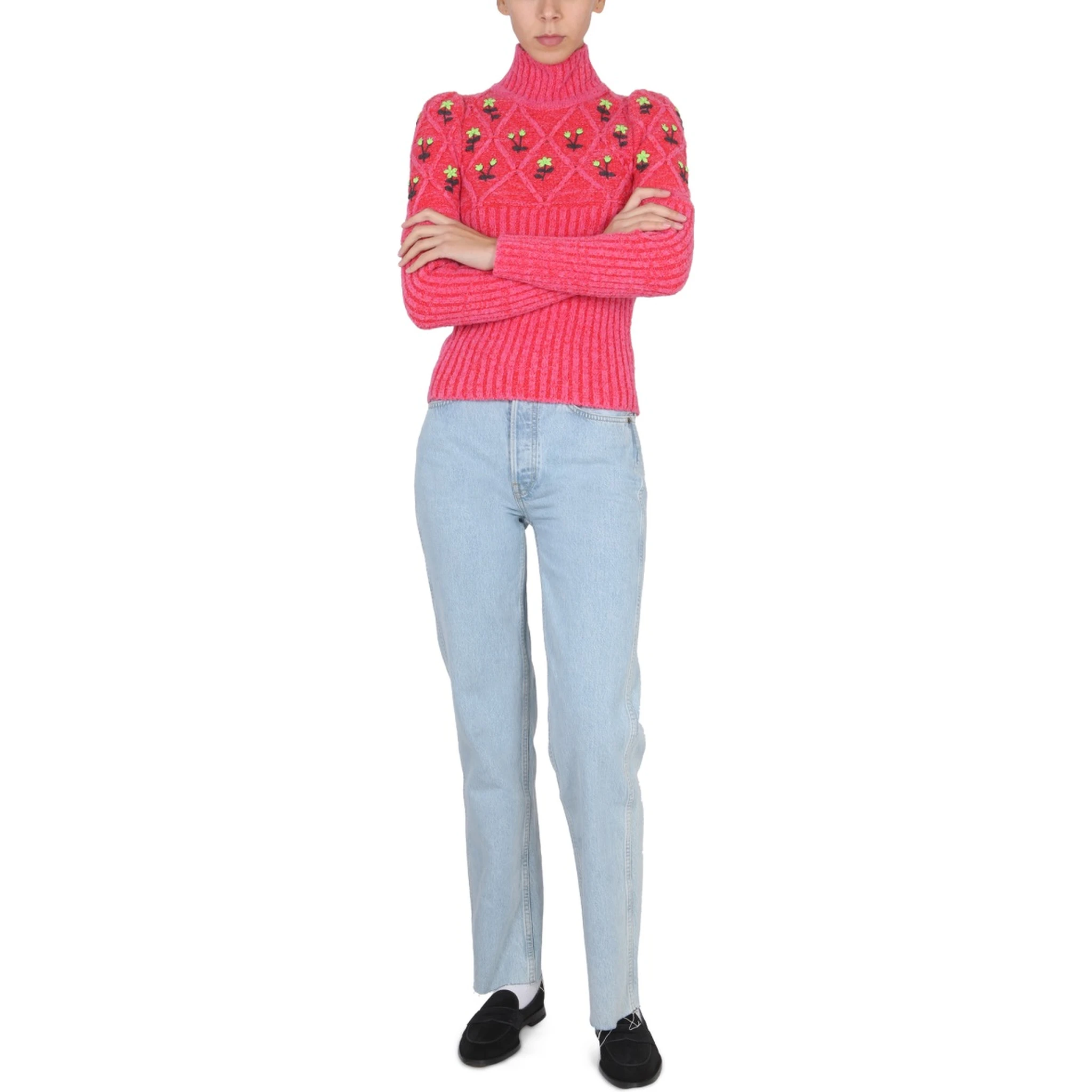 JERSEY WITH FLORAL EMBROIDERY