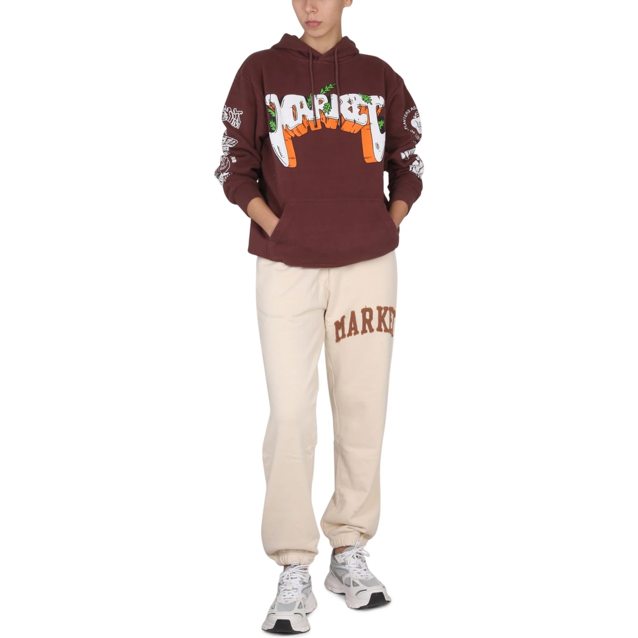 سويت شيرت نادي النمو