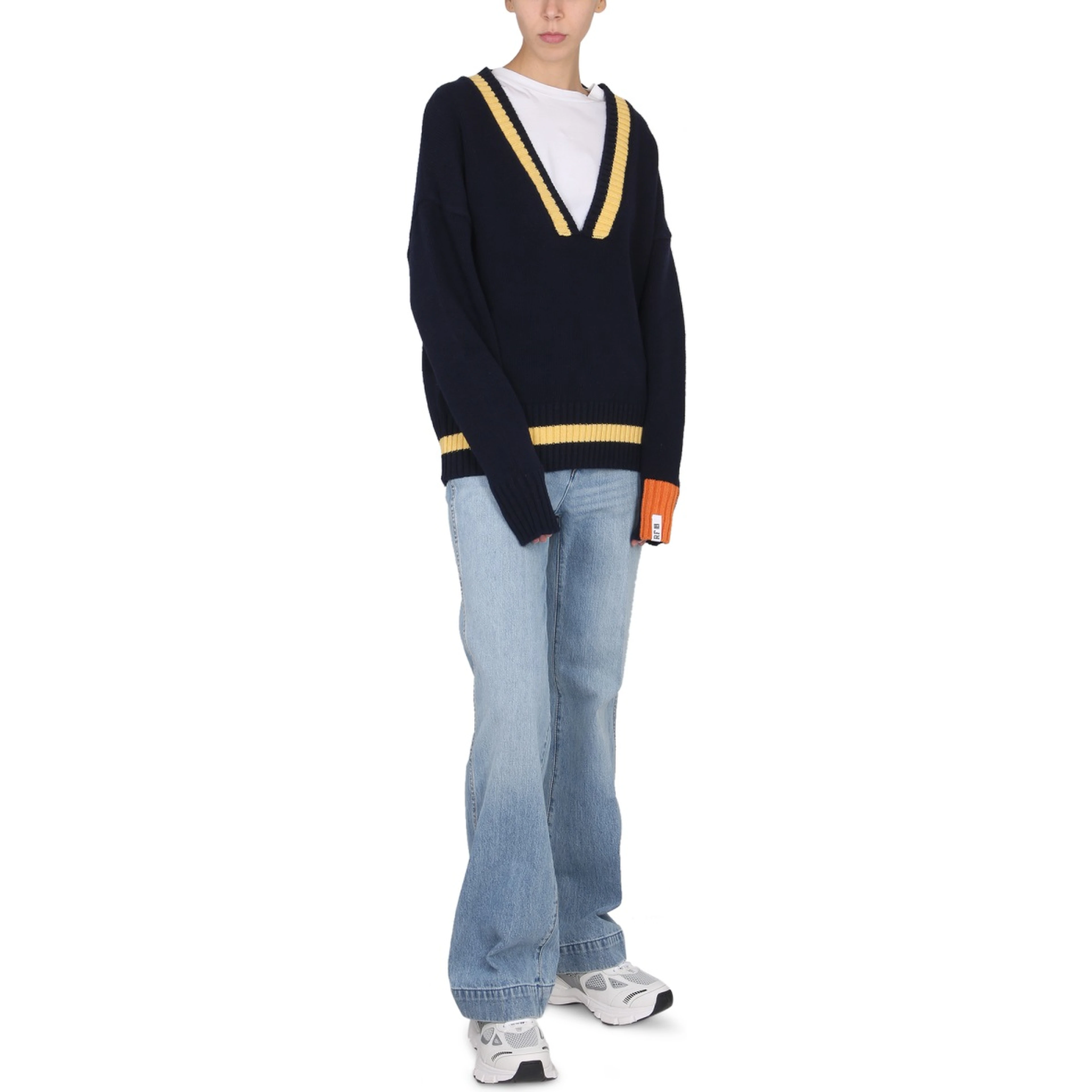 V-NECK JERSEY
