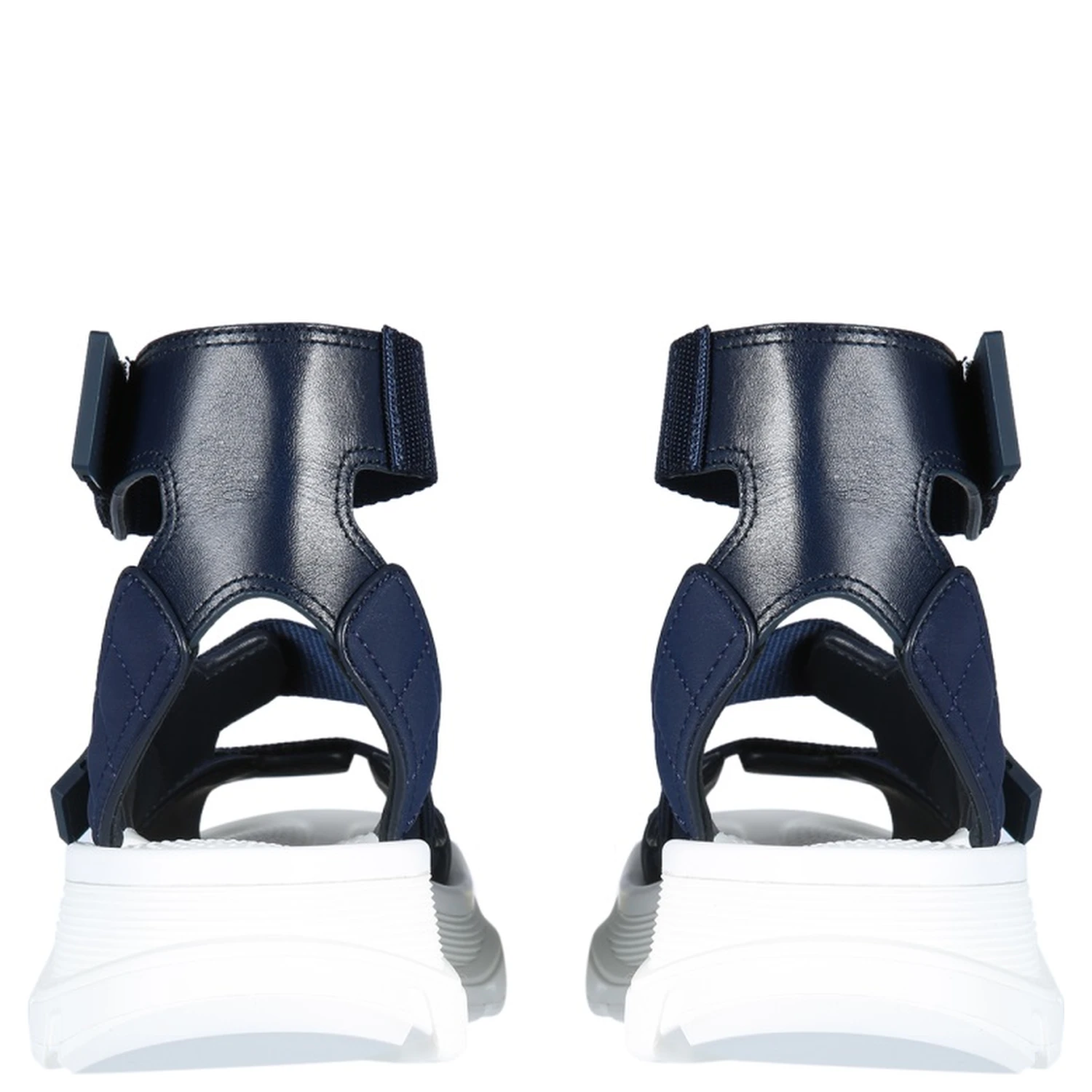 TREAD SANDALS