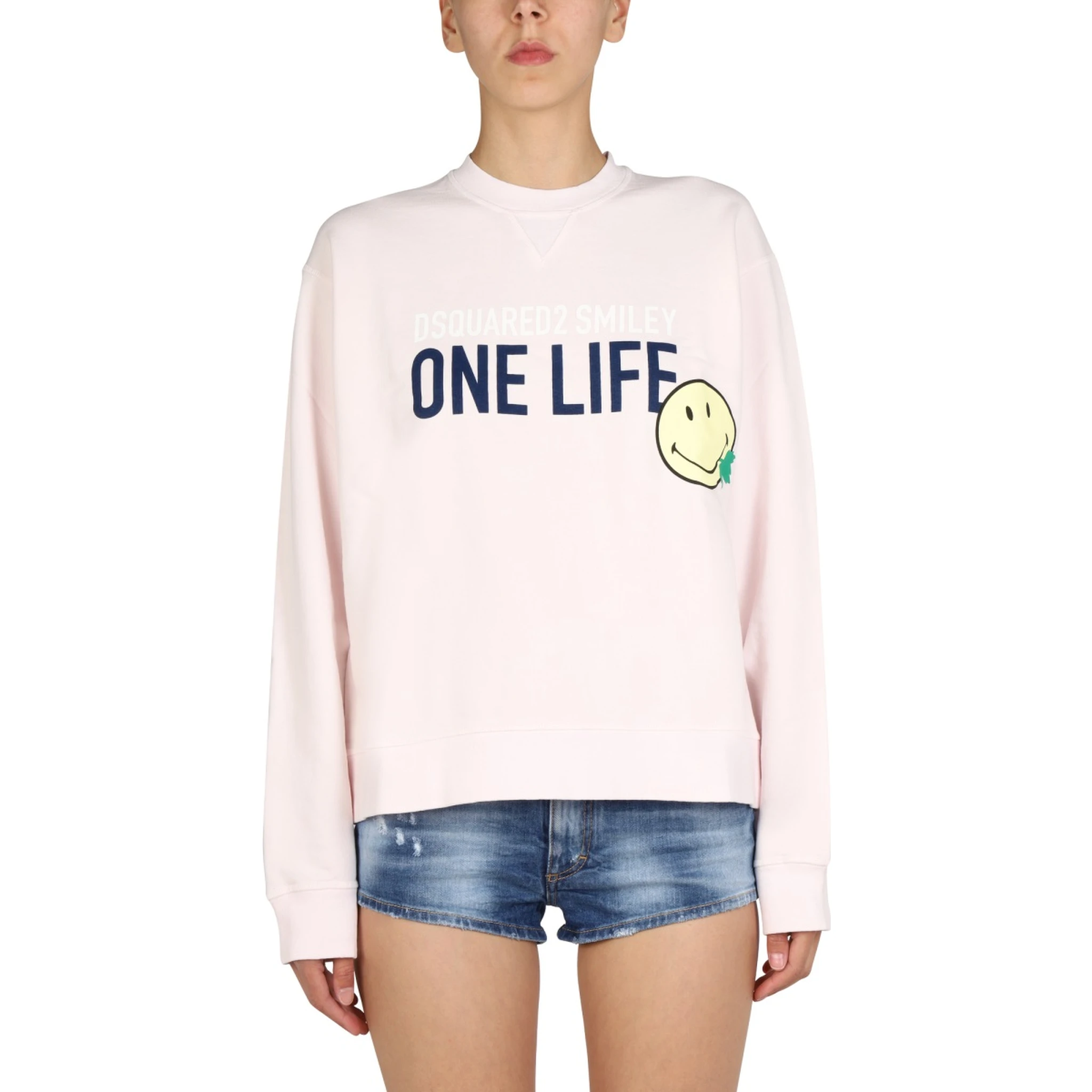 سويت شيرت مطبوع عليه شعار